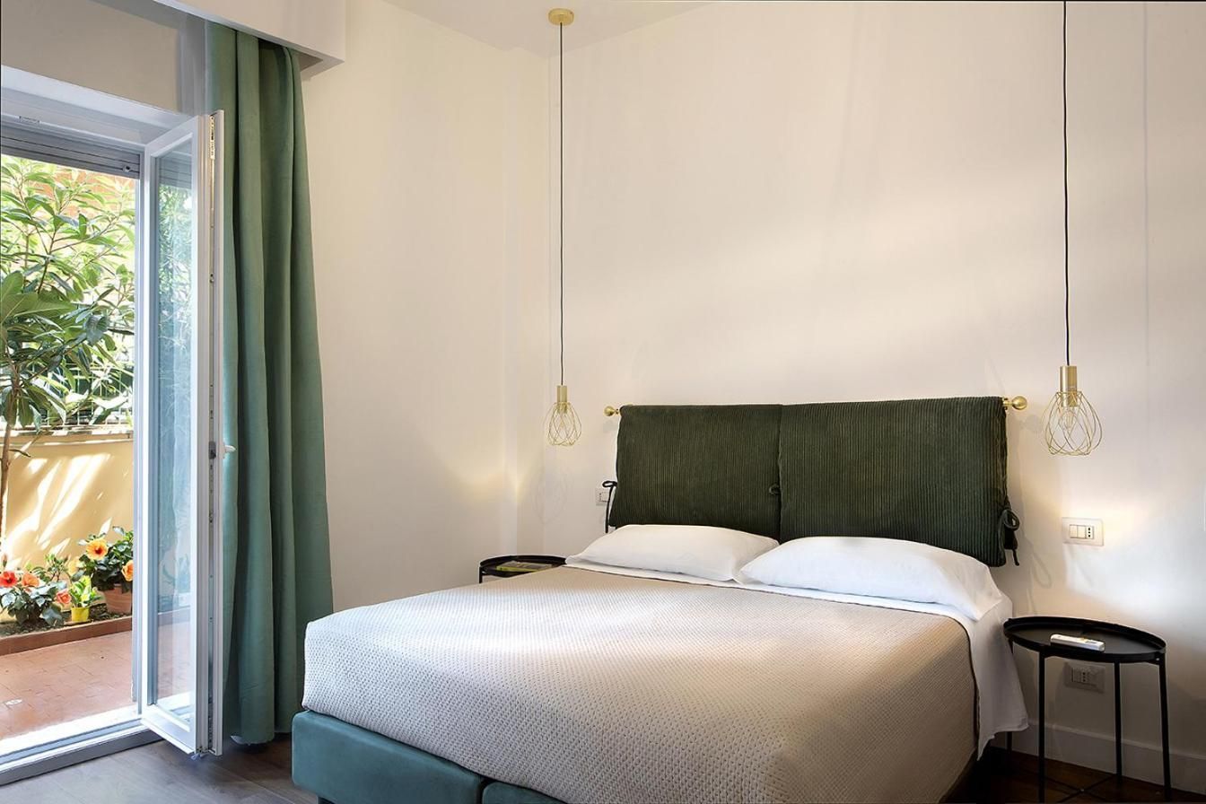 Triple Room with Garden View