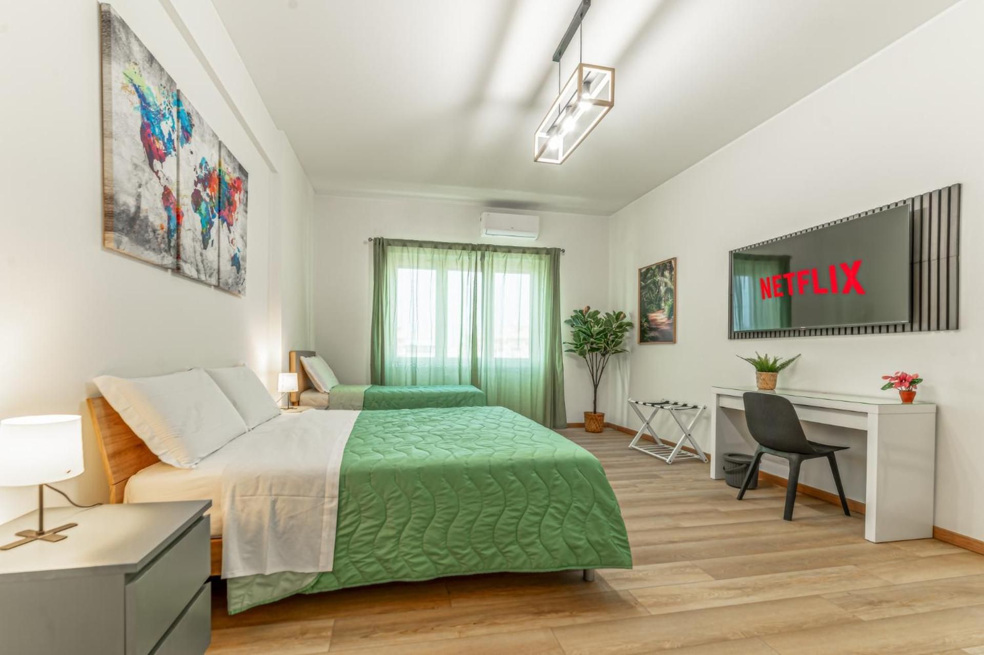 Economy Triple Room with Shared Bathroom