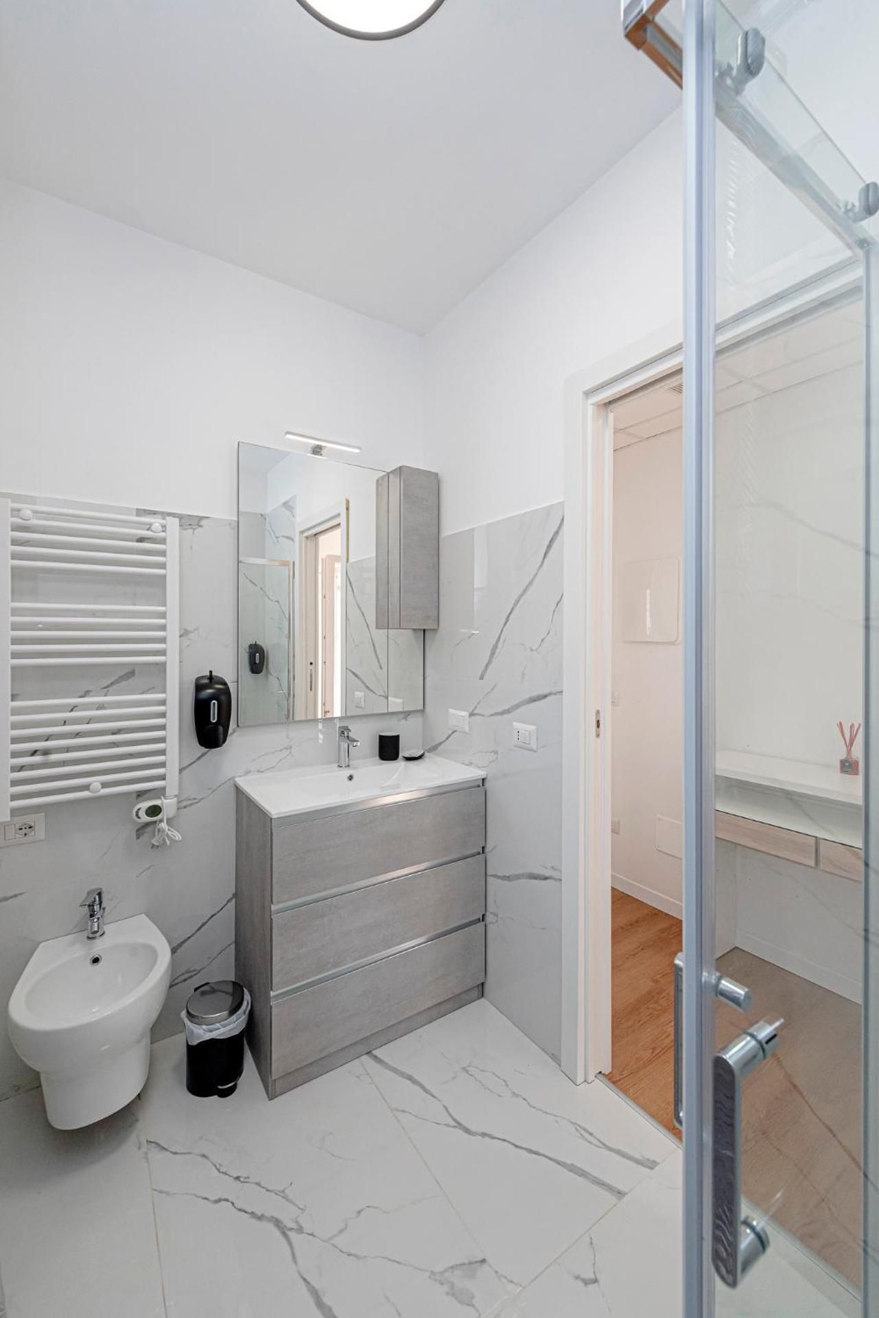 One-Bedroom Standard Apartment