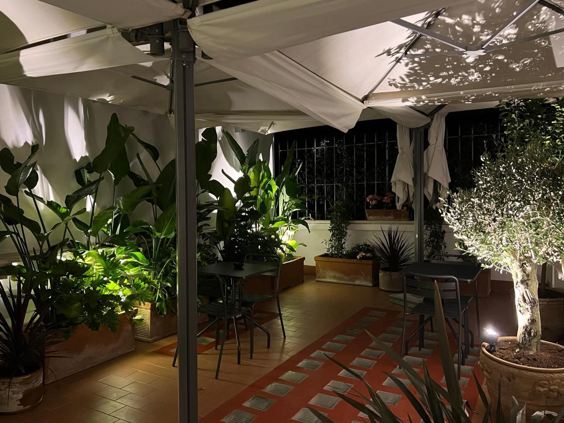 balcony/terrace