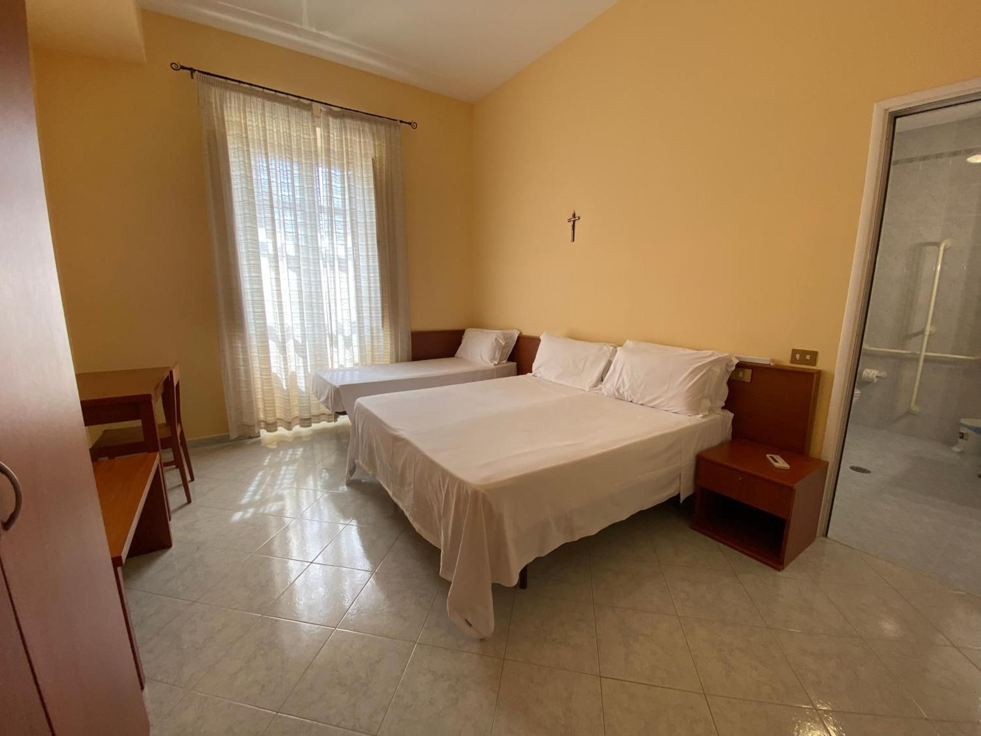 Classic Triple Room