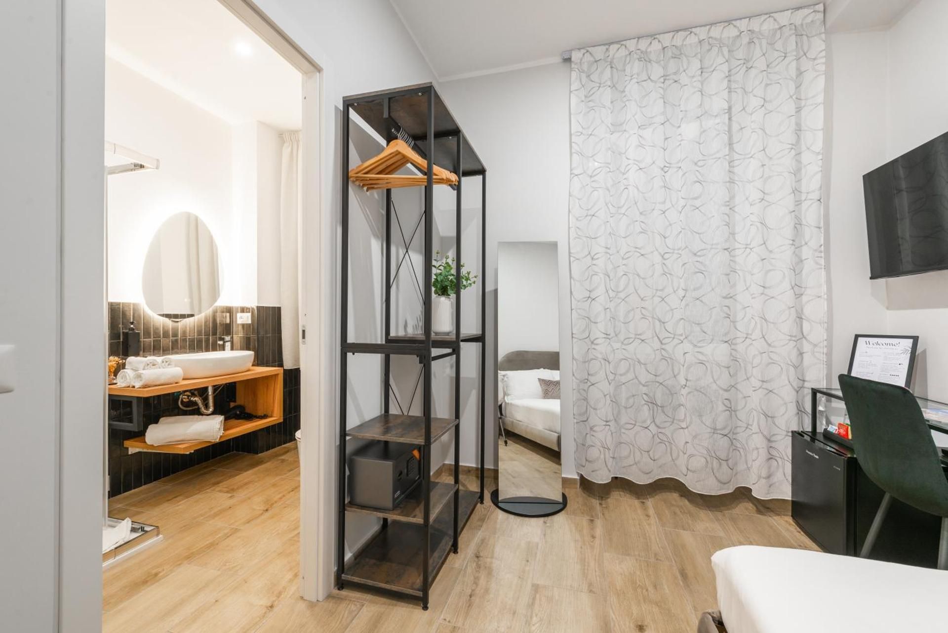 Economy Double Room