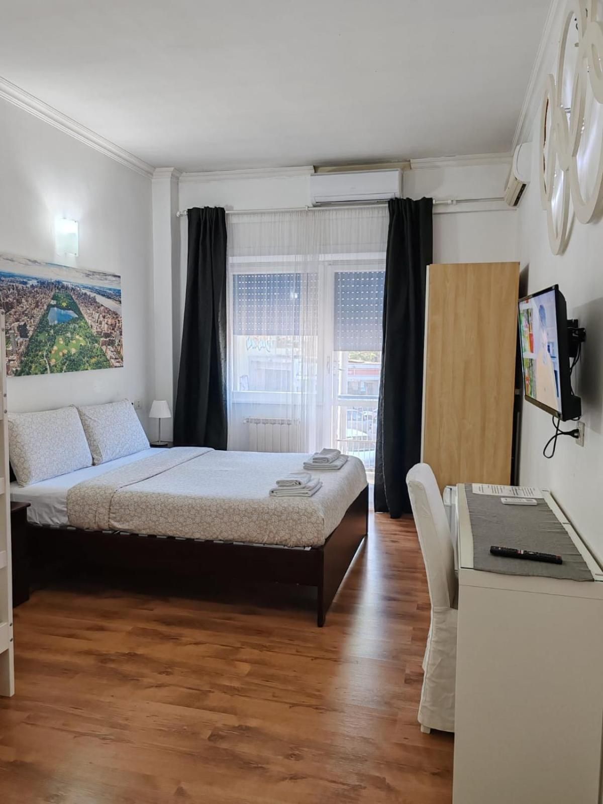Quadruple Room with Private Bathroom
