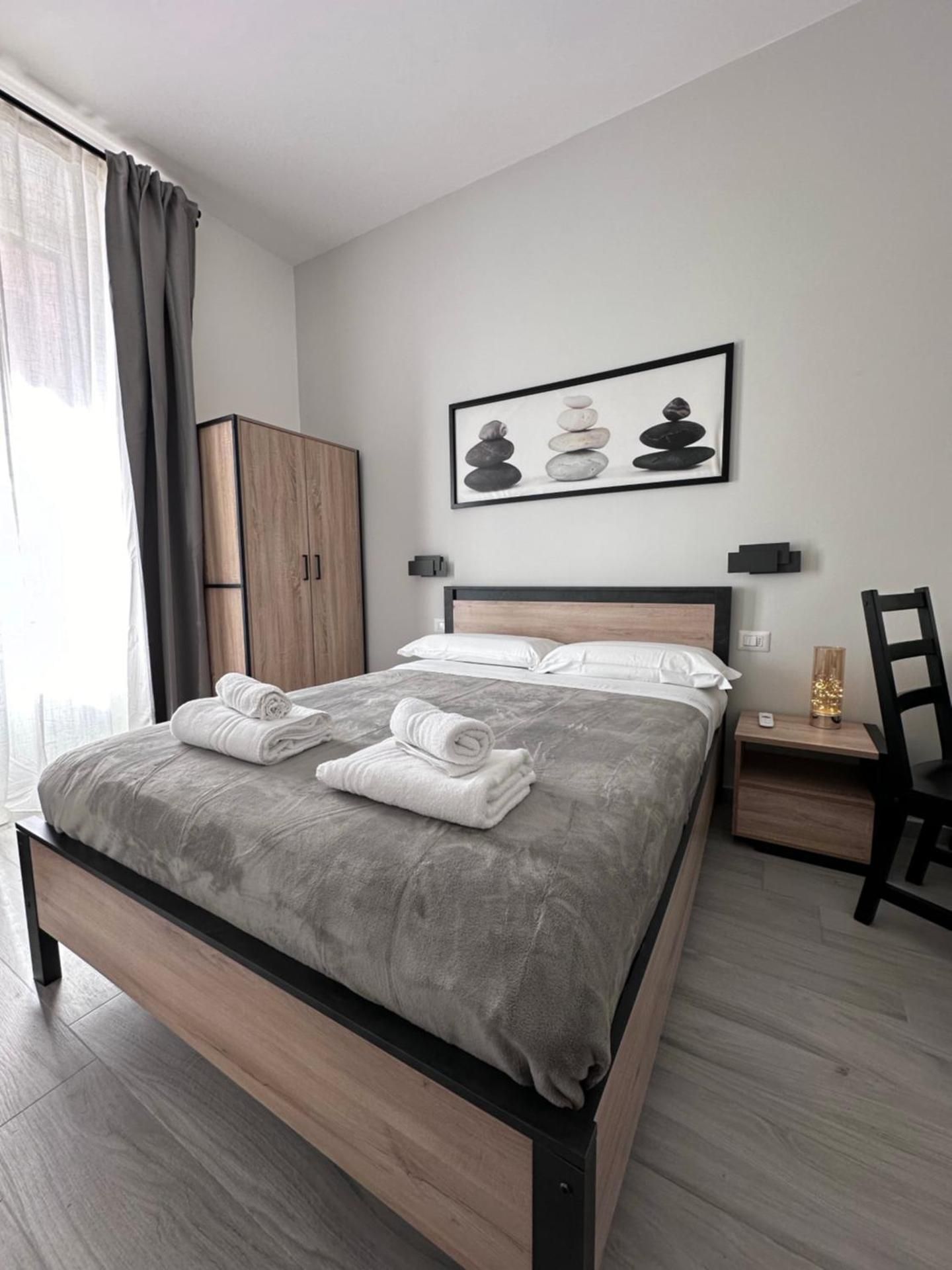 Double Room (1 Adult + 1 Child)