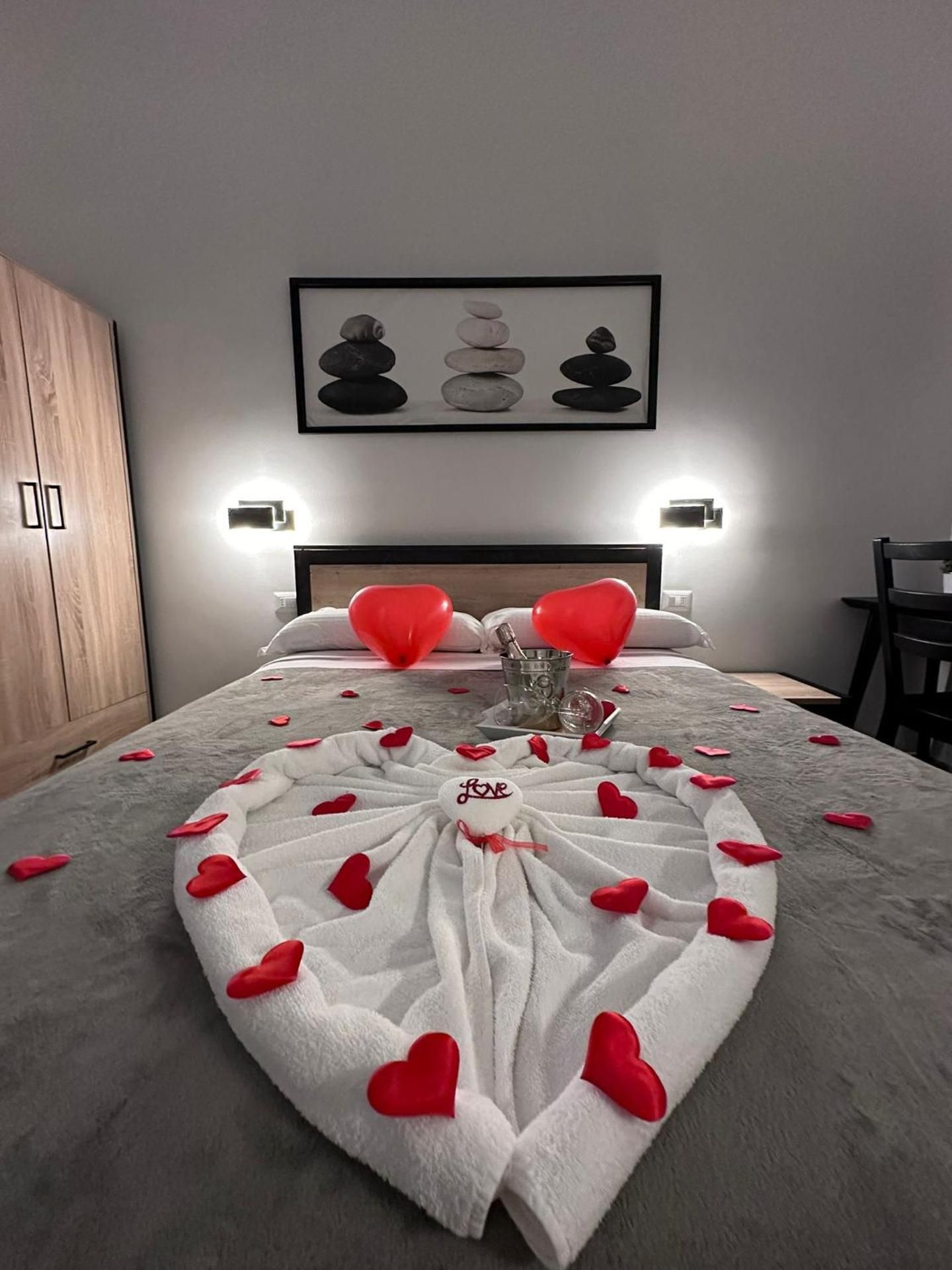 Double Room (1 Adult + 1 Child)