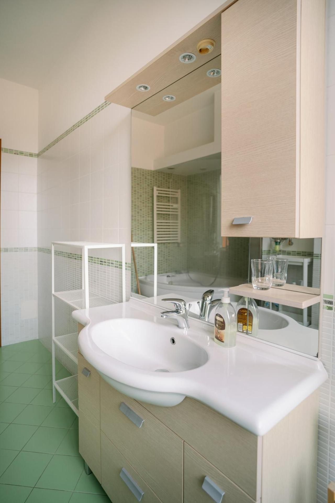 Queen Room with Shared Bathroom