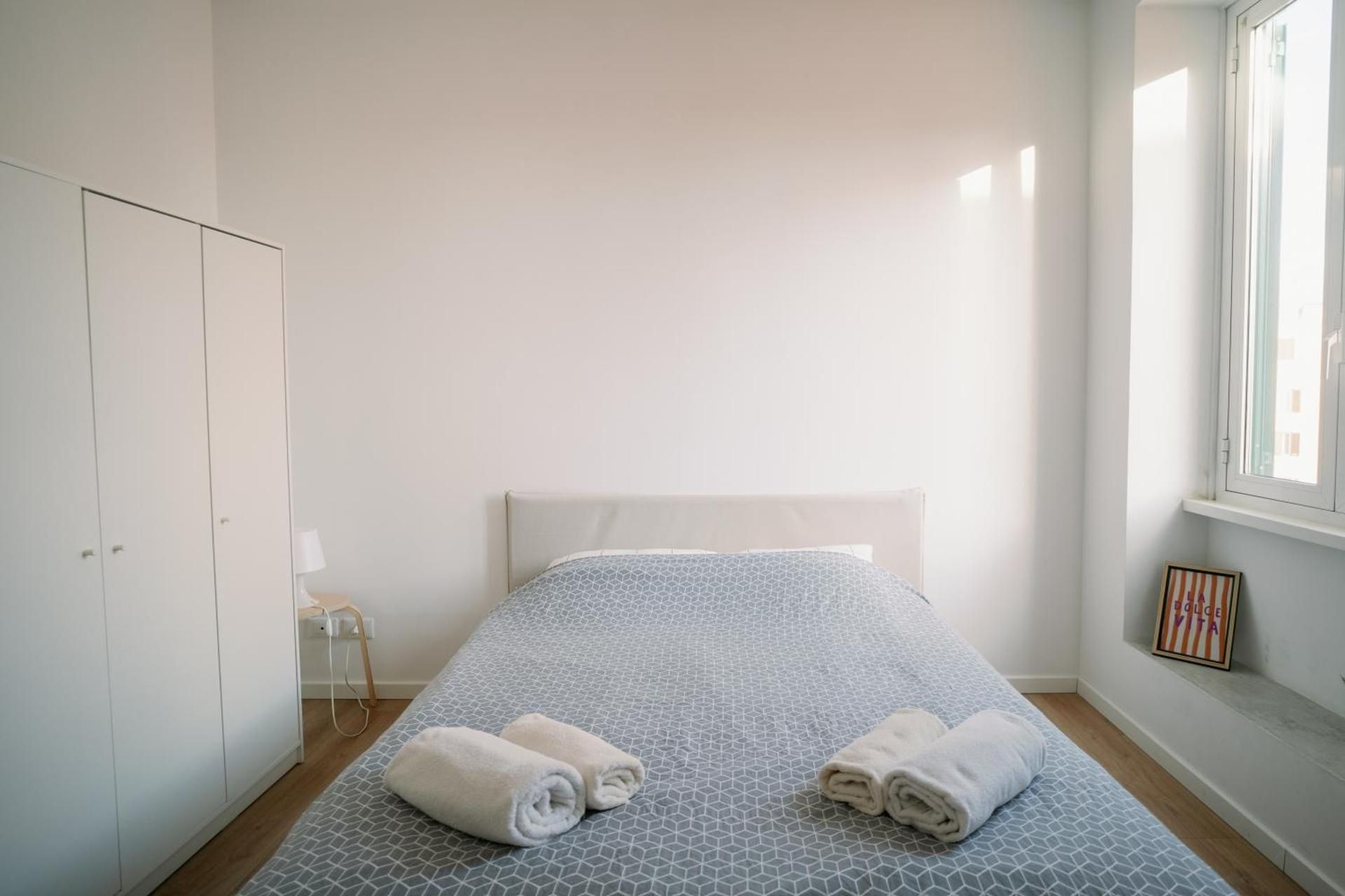 Standard Double Room with Shared Bathroom