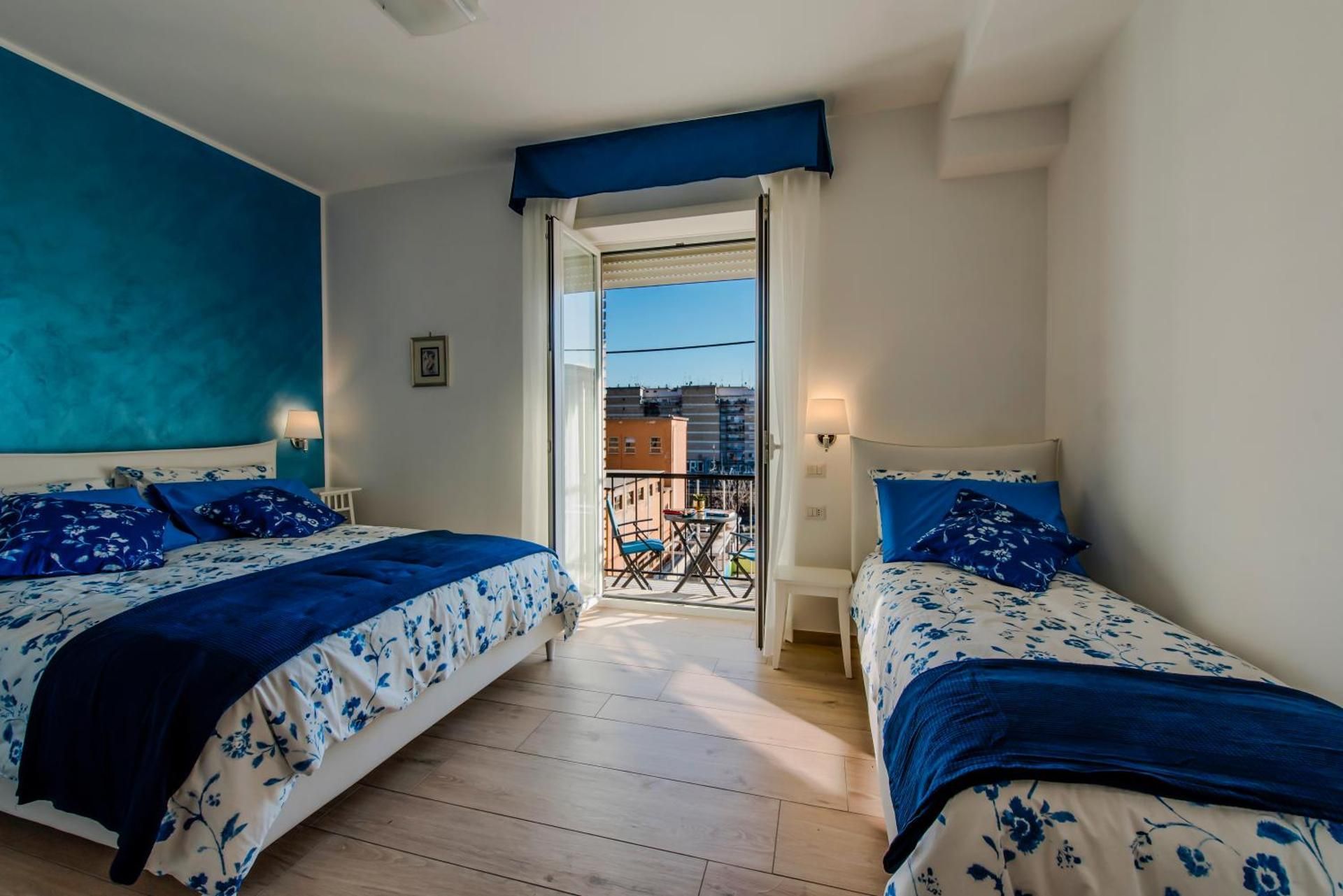 Triple Room with Balcony