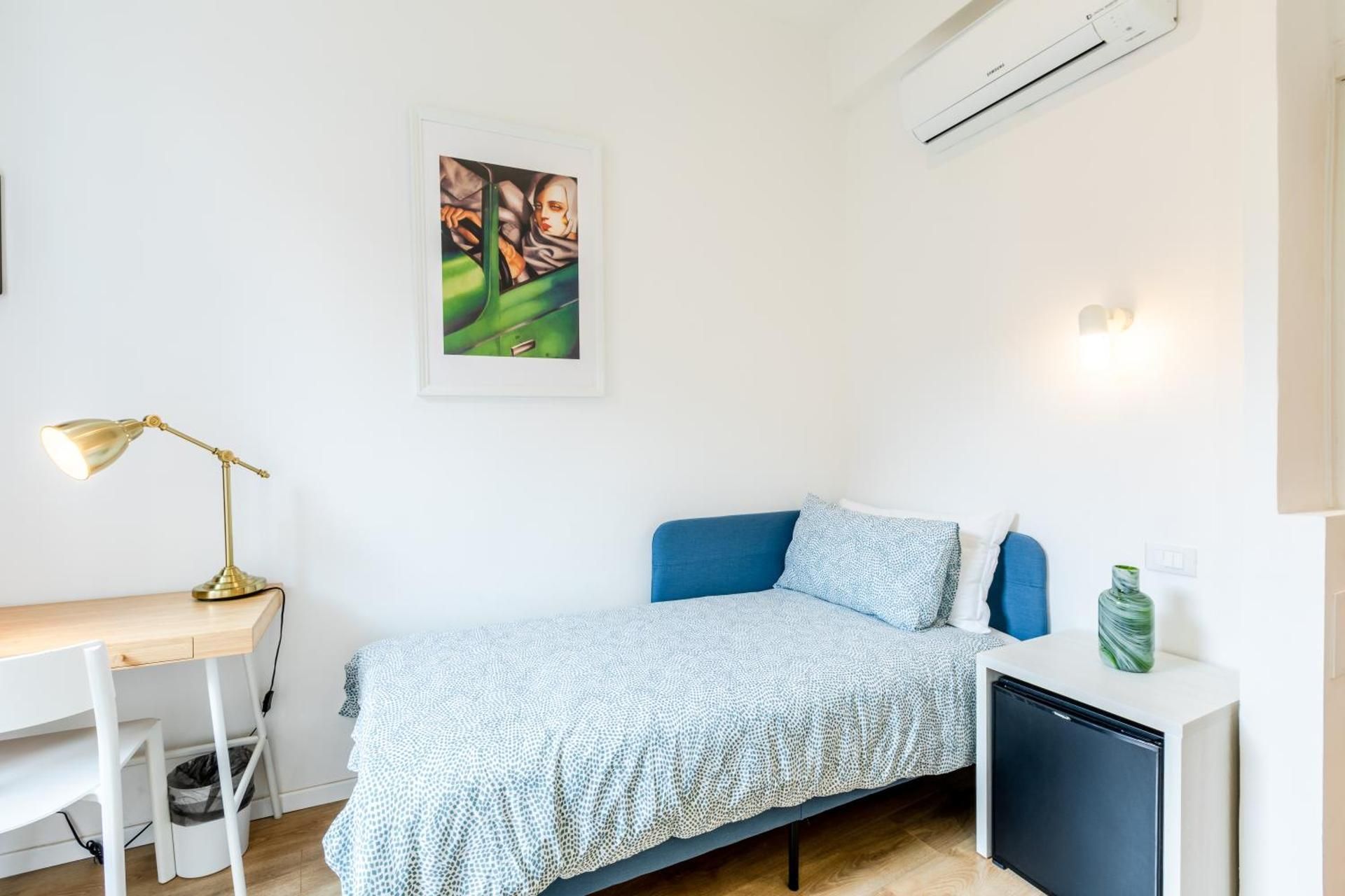 Single Room With Private Bathroom