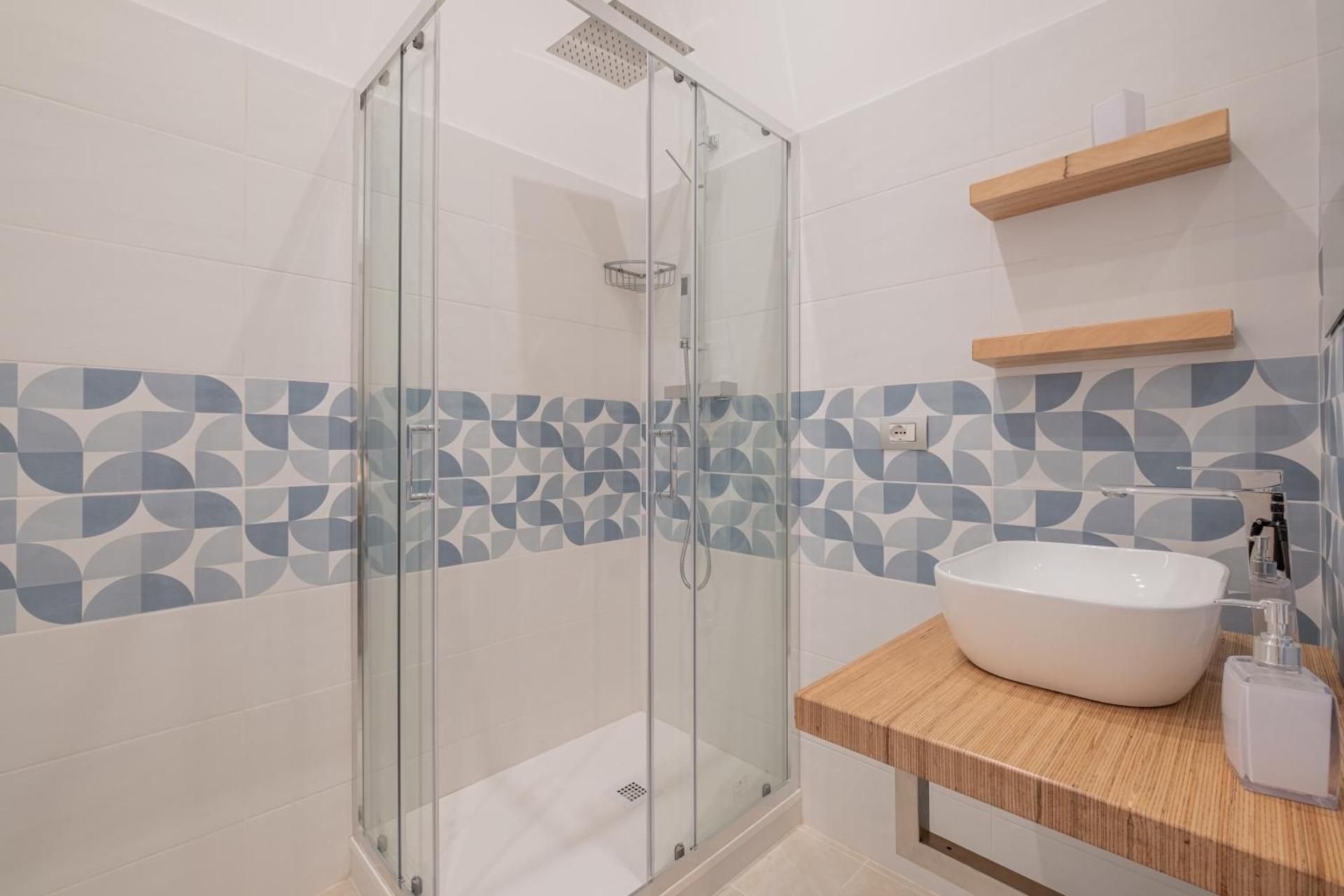 LE TRE M - Guesthouse Twin Room with Private Bathroom 2