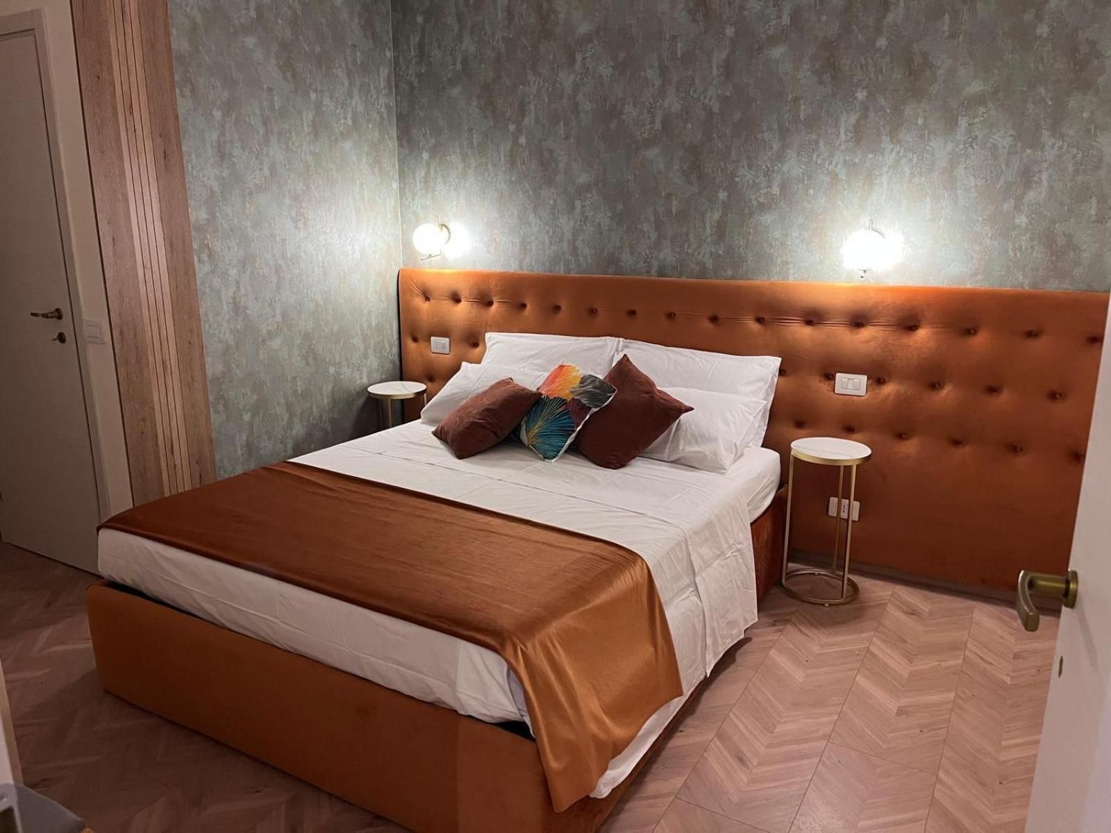 Two-Bedroom Deluxe Apartment