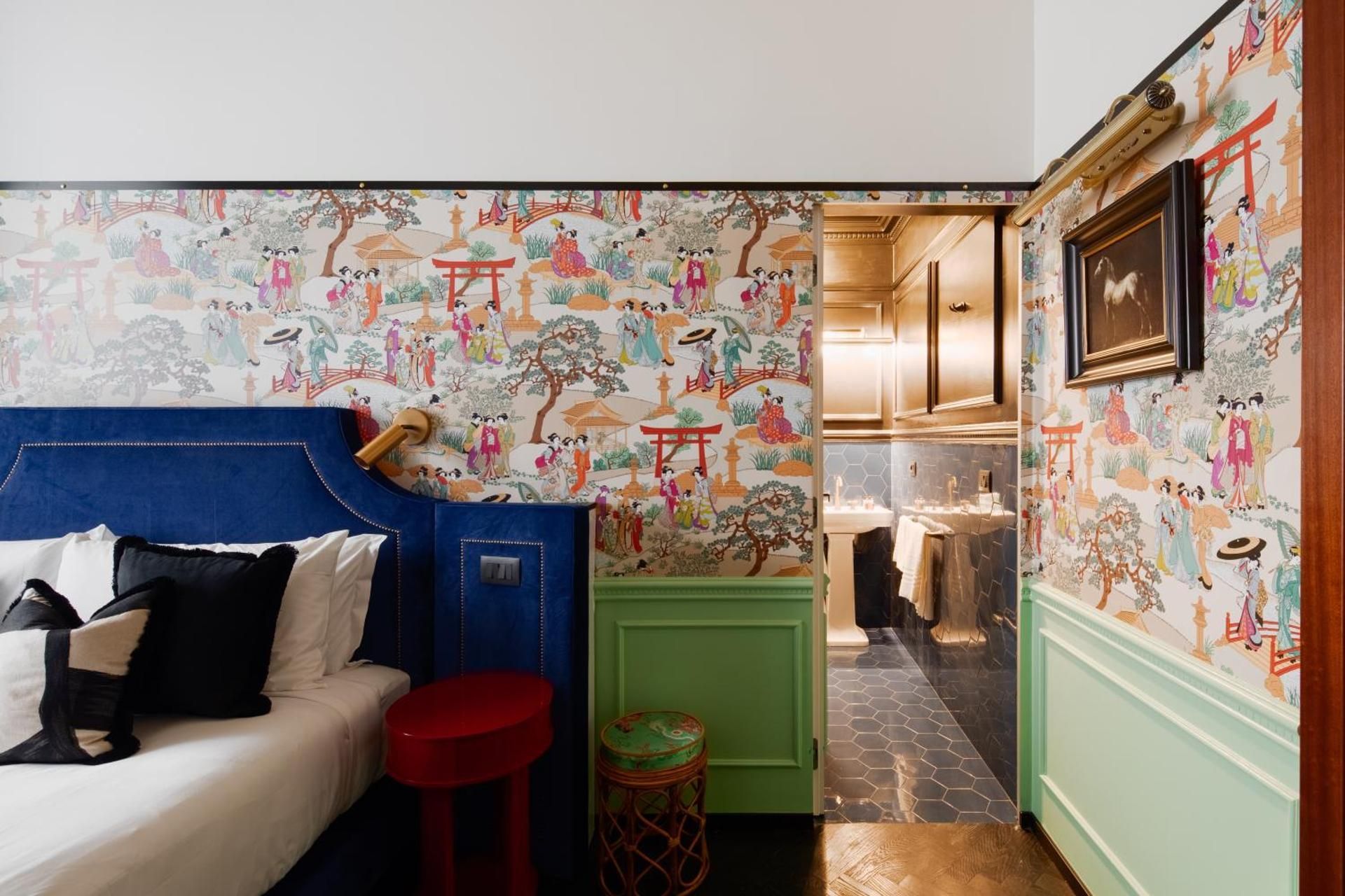 The Couper Condotti Deluxe Double Room 2