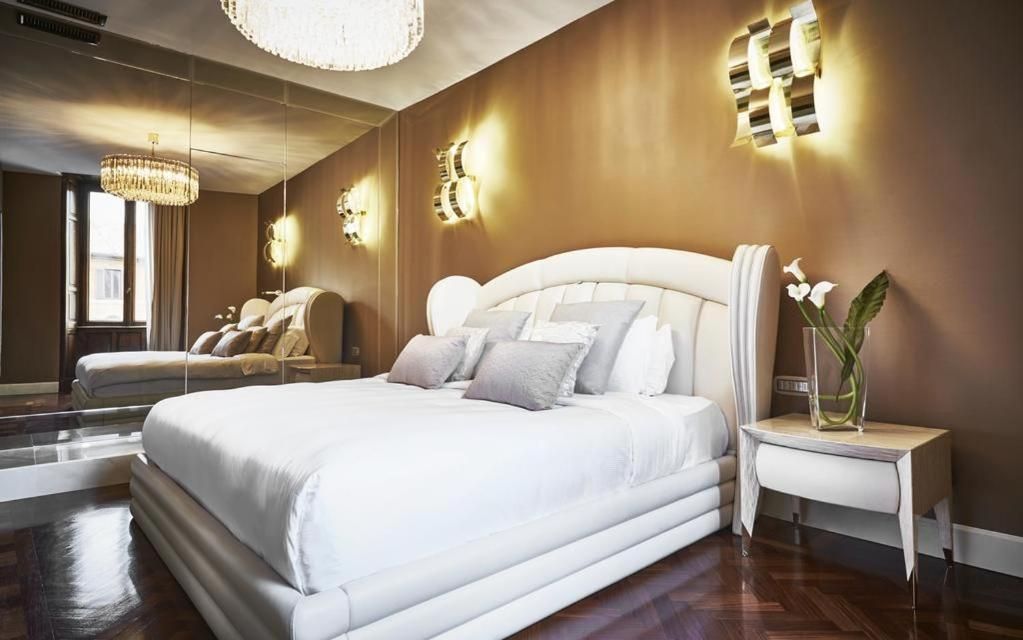 Grand Presidential Suite