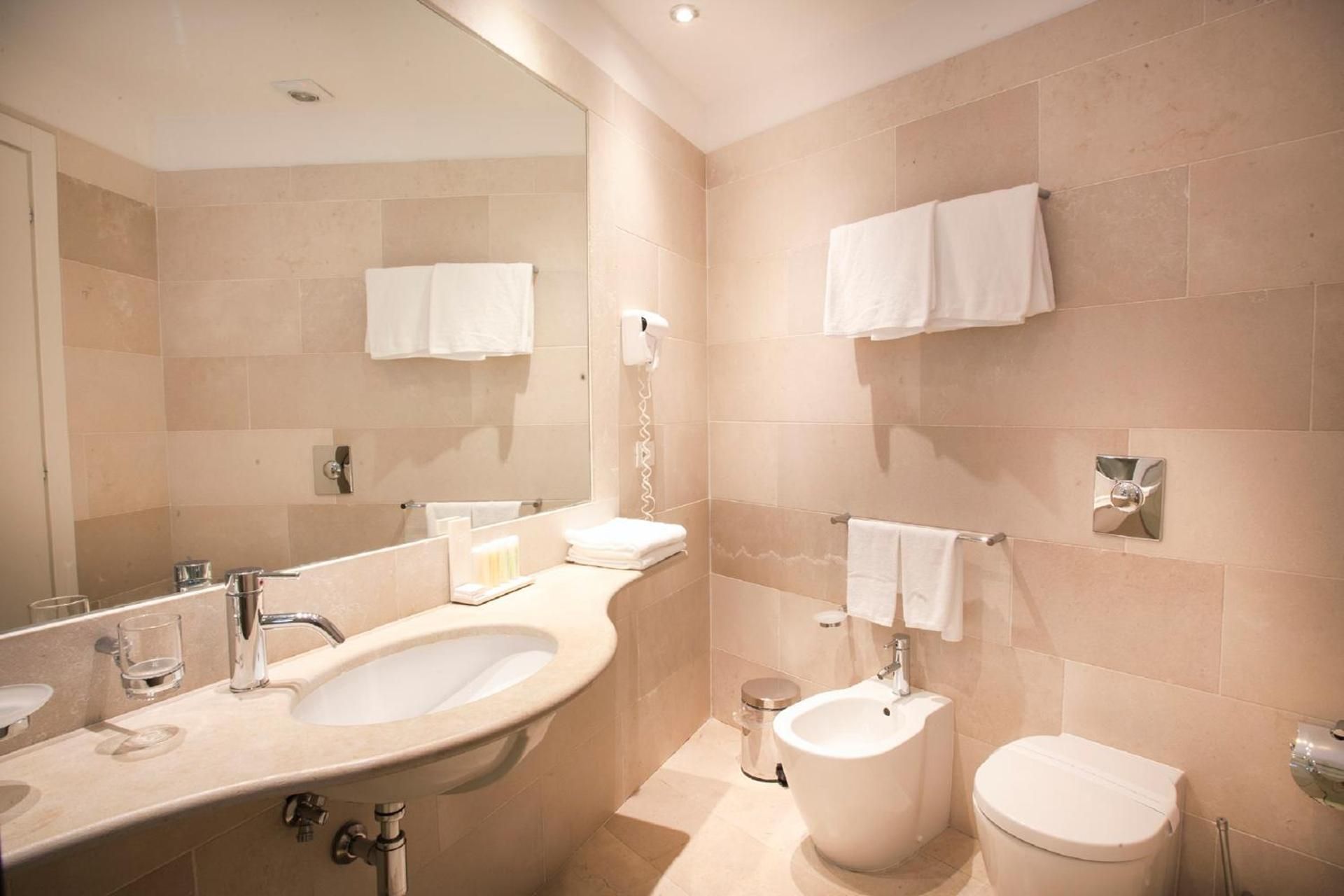 Junior Suite with Balcony