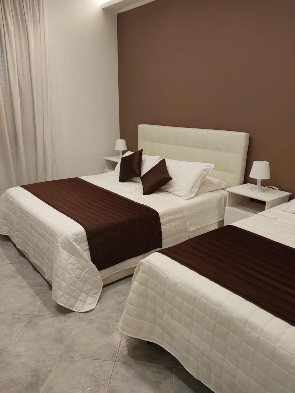 Superior King Suite