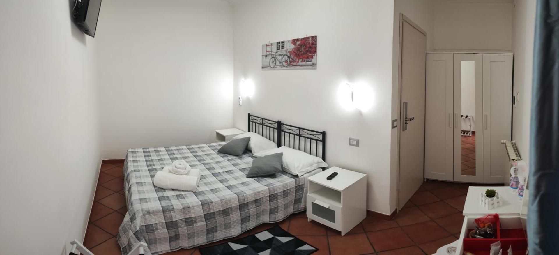 Double or Twin Room with Shared Bathroom