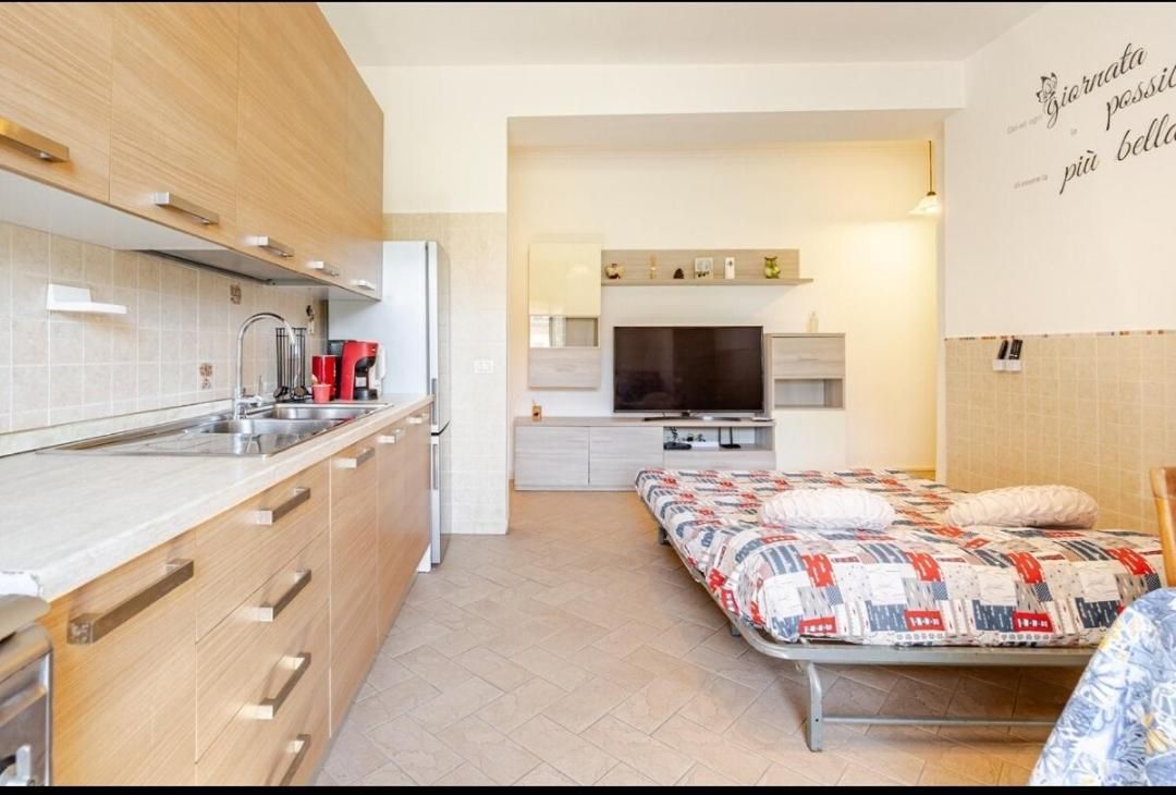 Claudio's Home Airport One-Bedroom Apartment