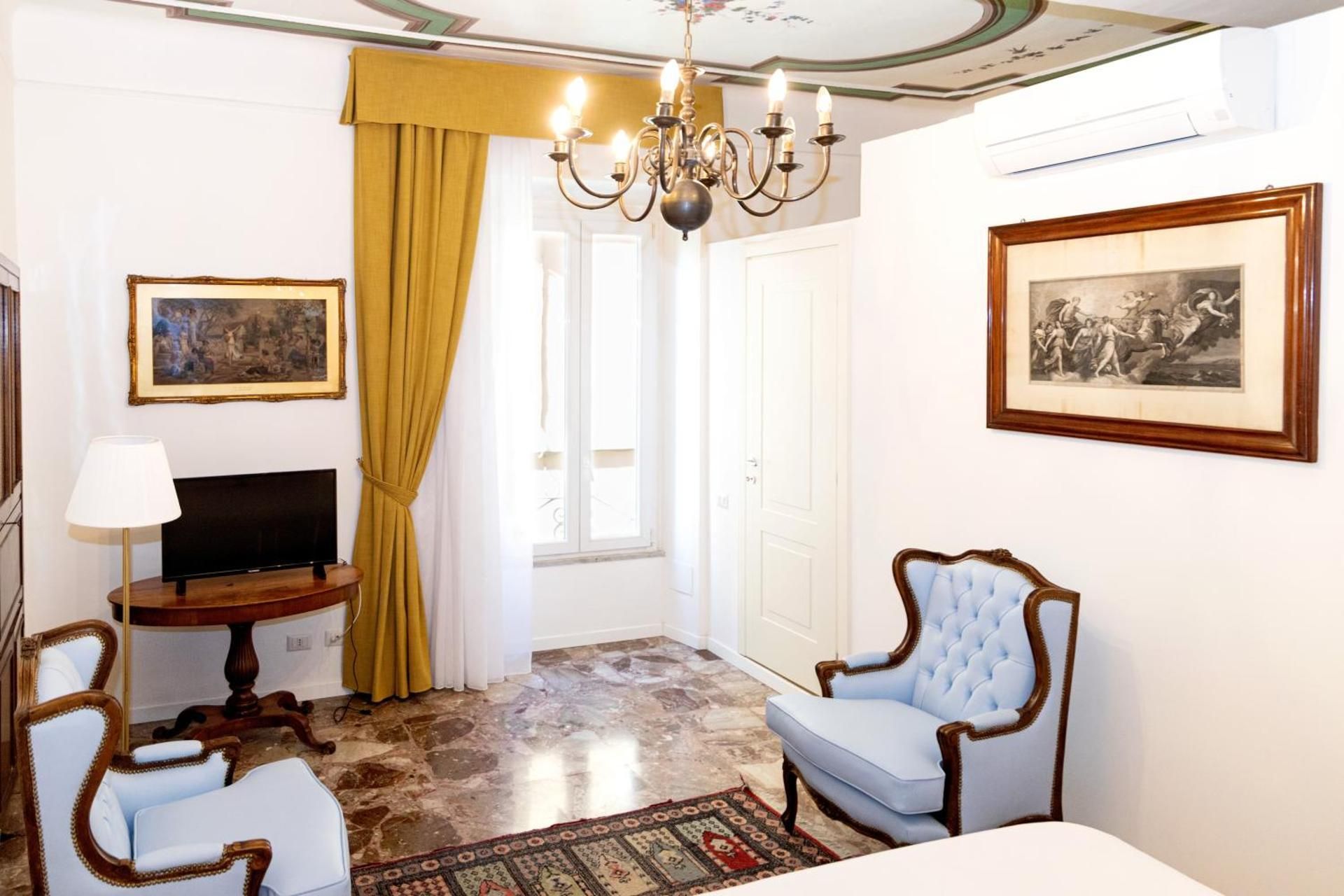 Superior Apartment
