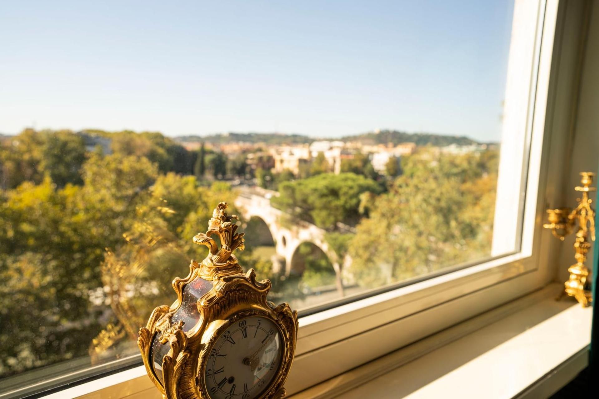 Terrazza Urania - Penthouse terrace with 360 view of Rome