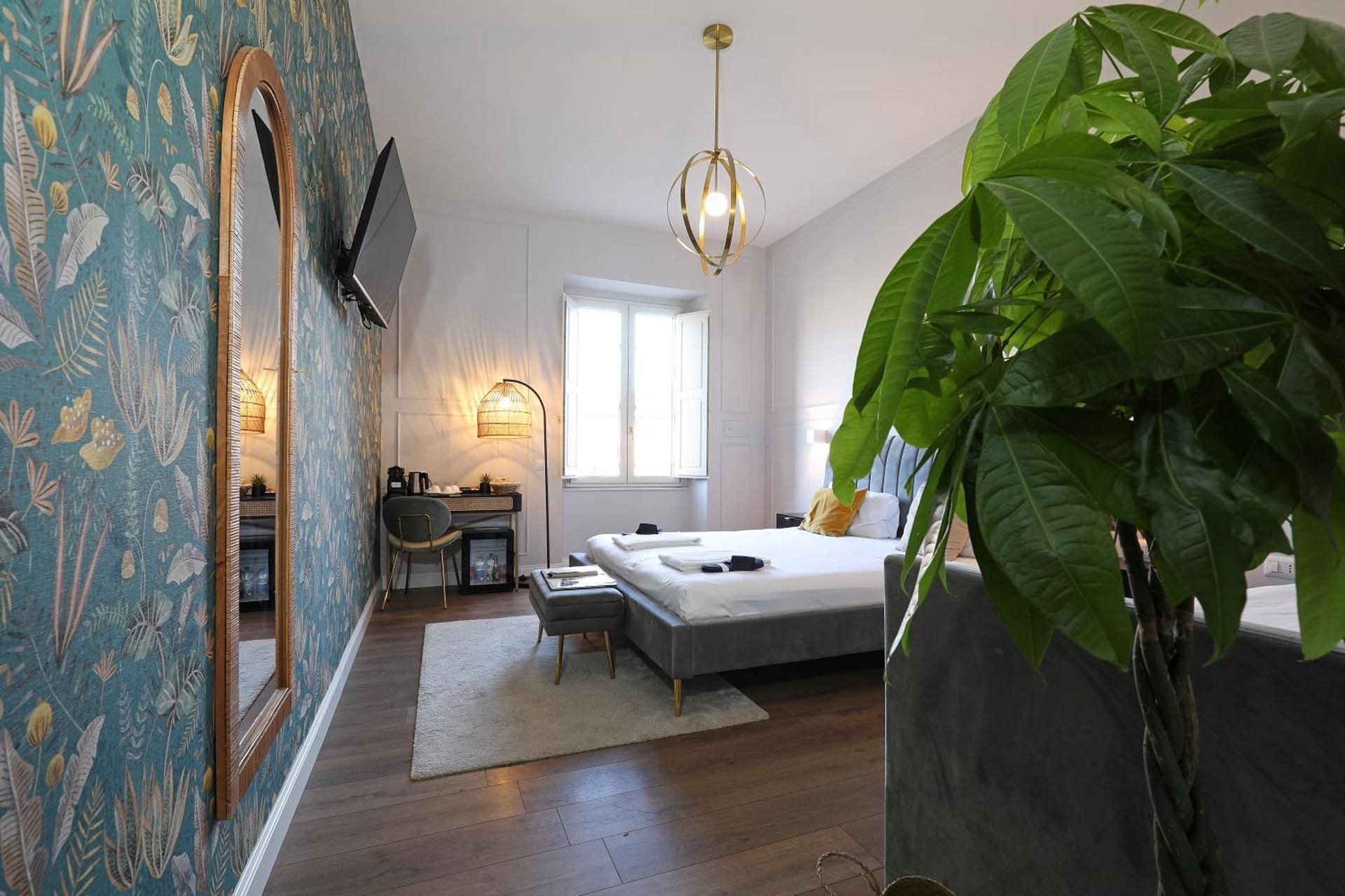 Suite with City View