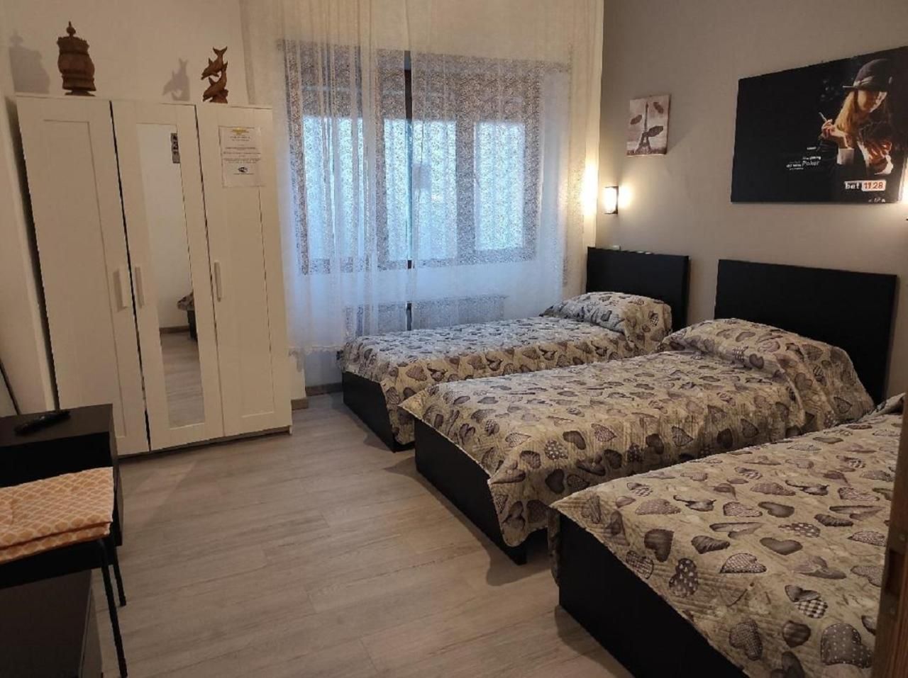 Triple Room with Private Bathroom