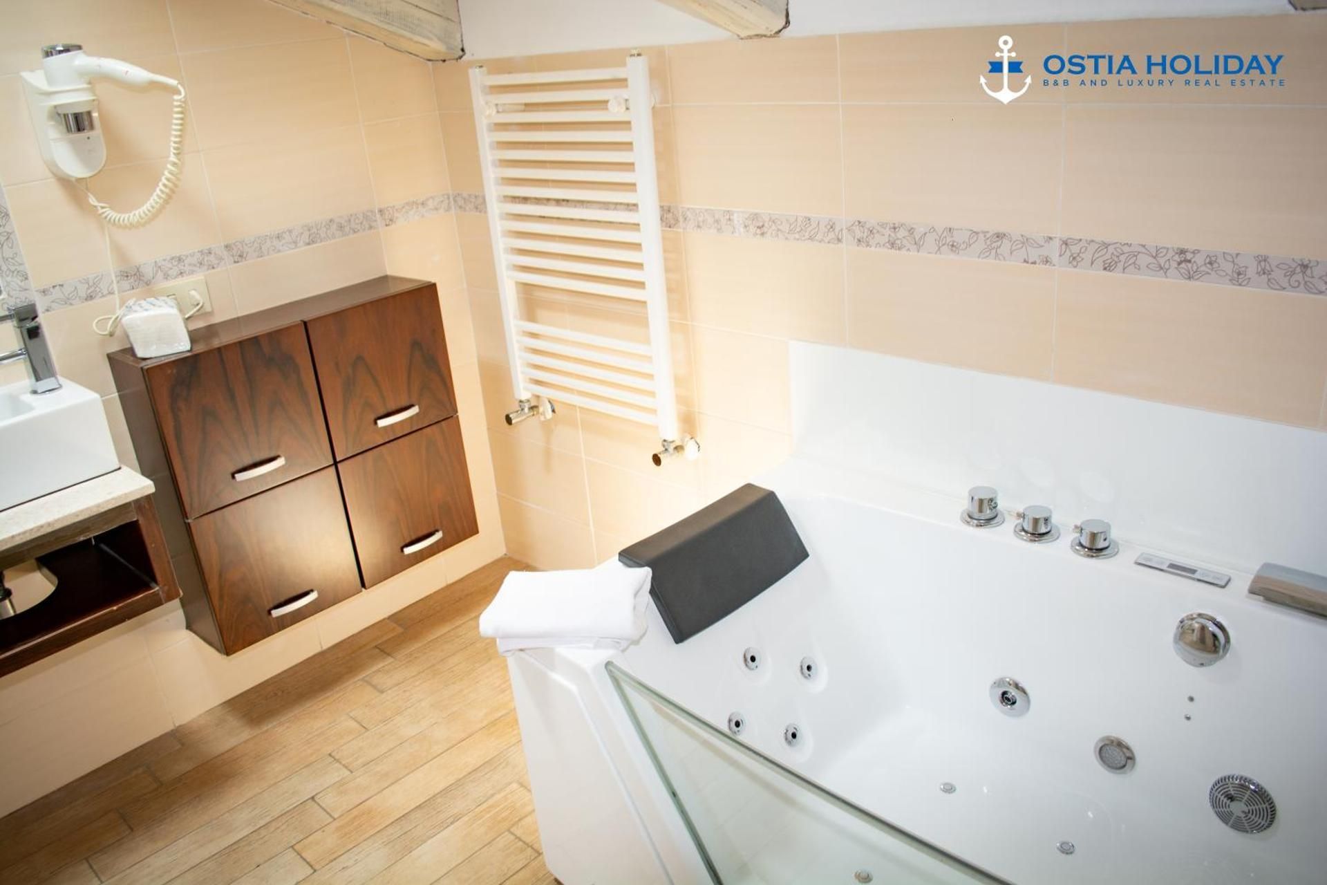 Luxury Quadruple Room