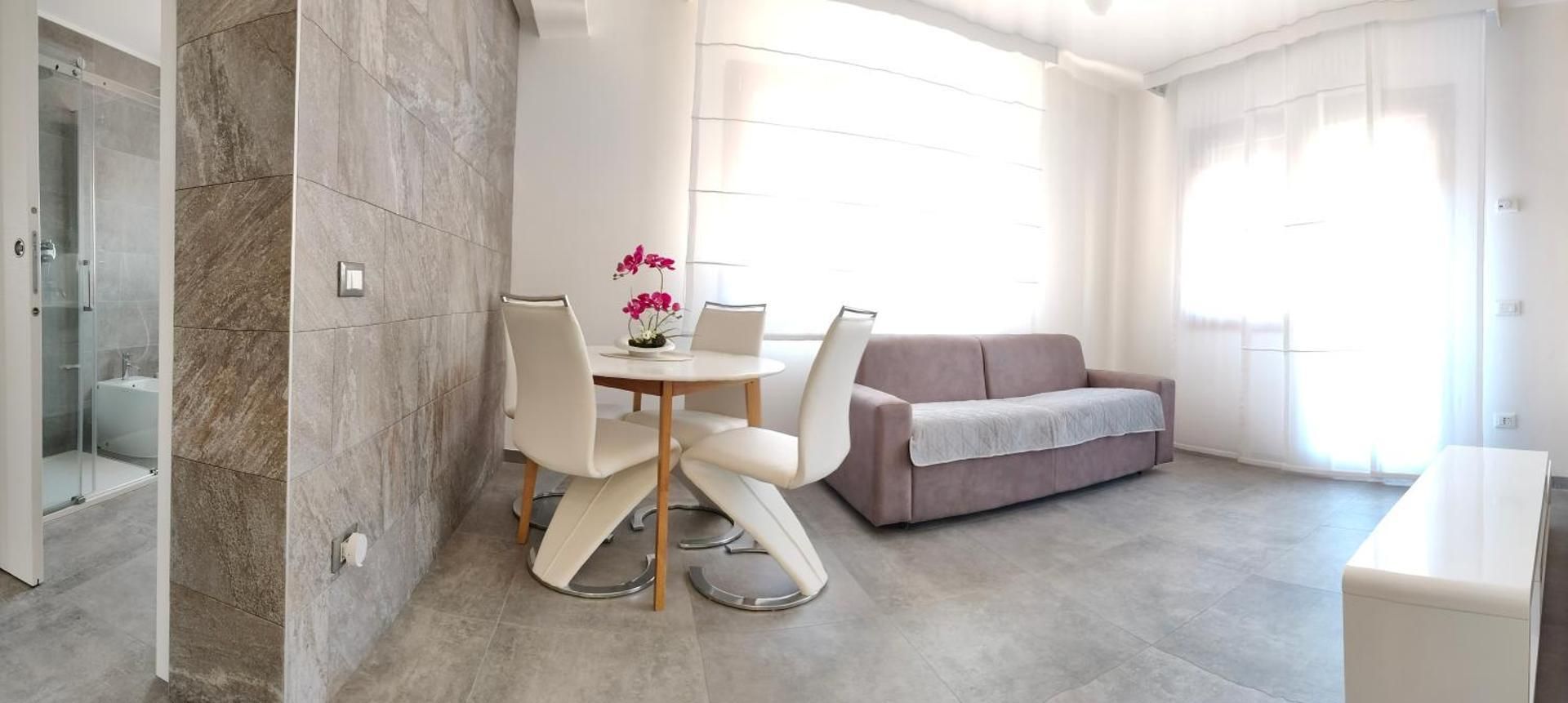 HappyKids bb Venice Family Two-Bedroom Apartment with View 2