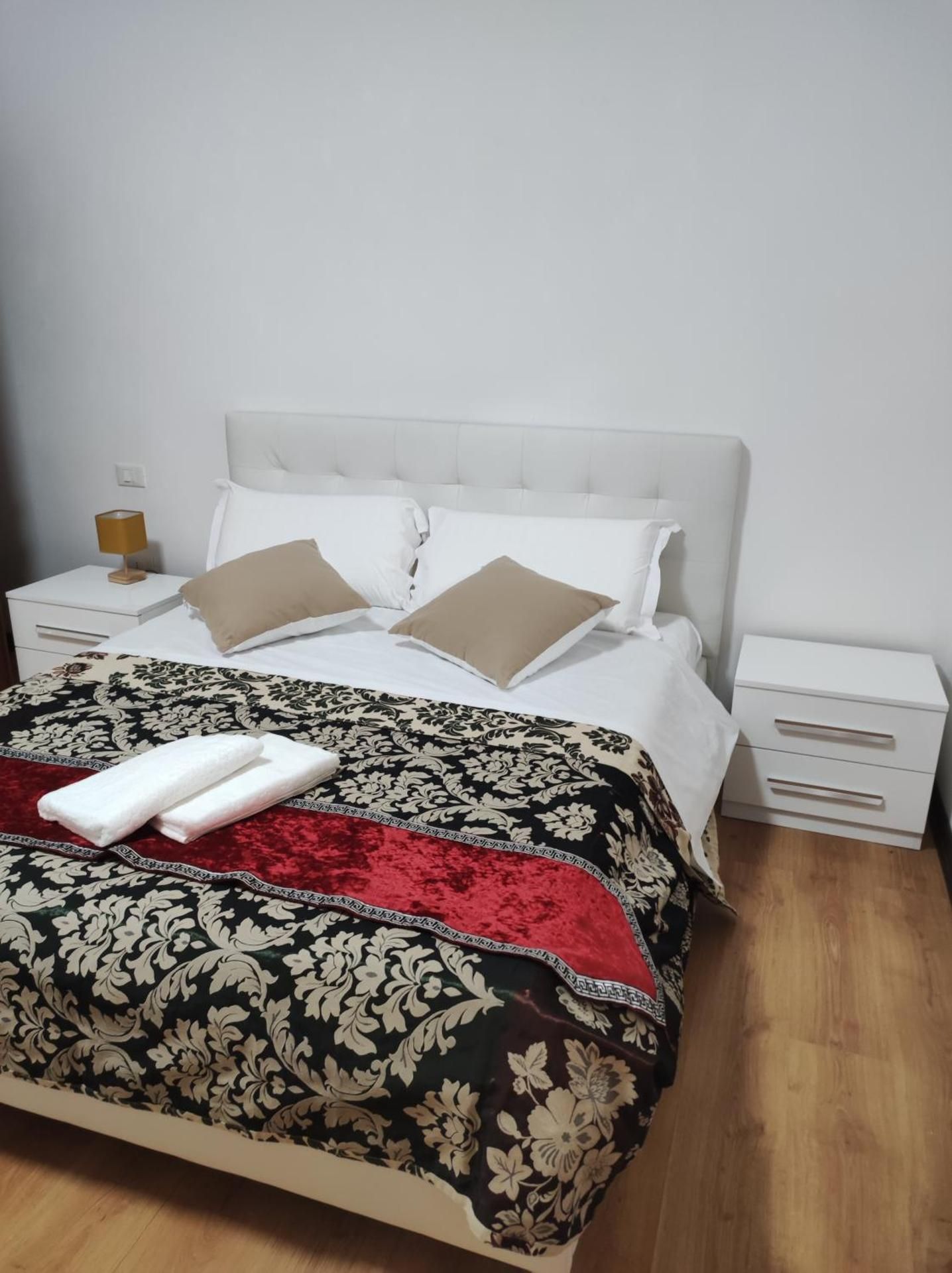 ABC Guest House Double Room with Shared Bathroom 2