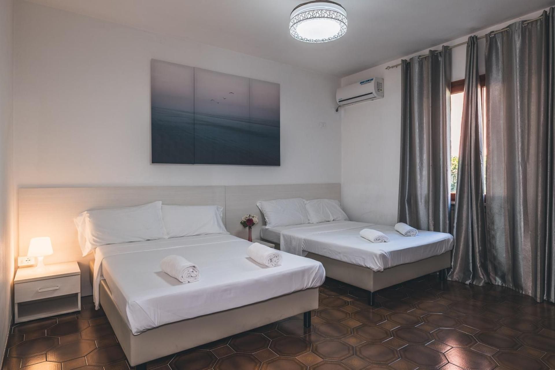 Venice Vacation House Quadruple Room with Private Bathroom 2