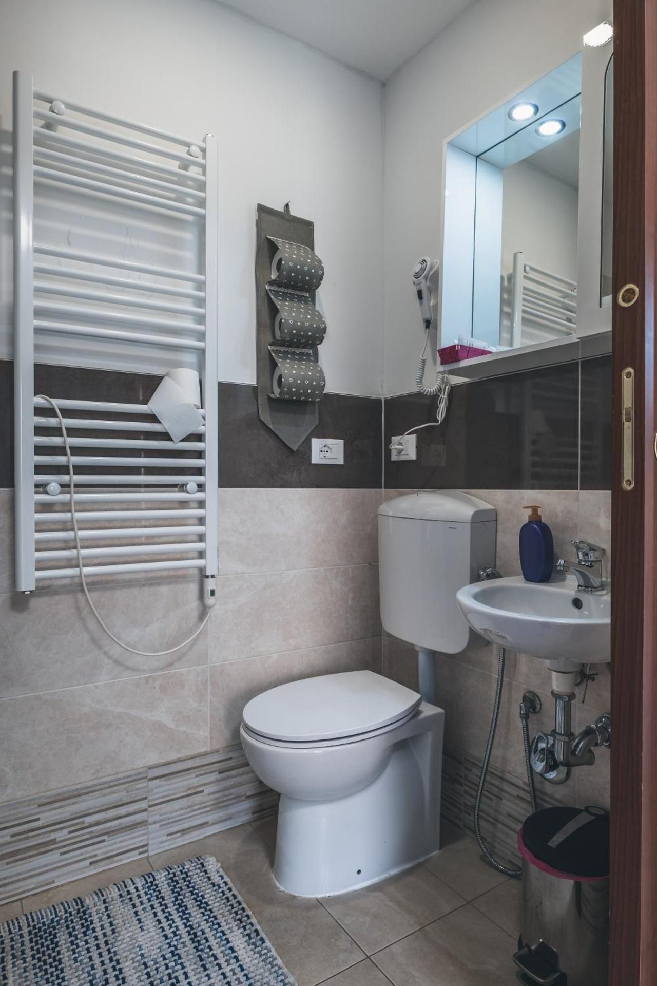 Triple Room with Private Bathroom