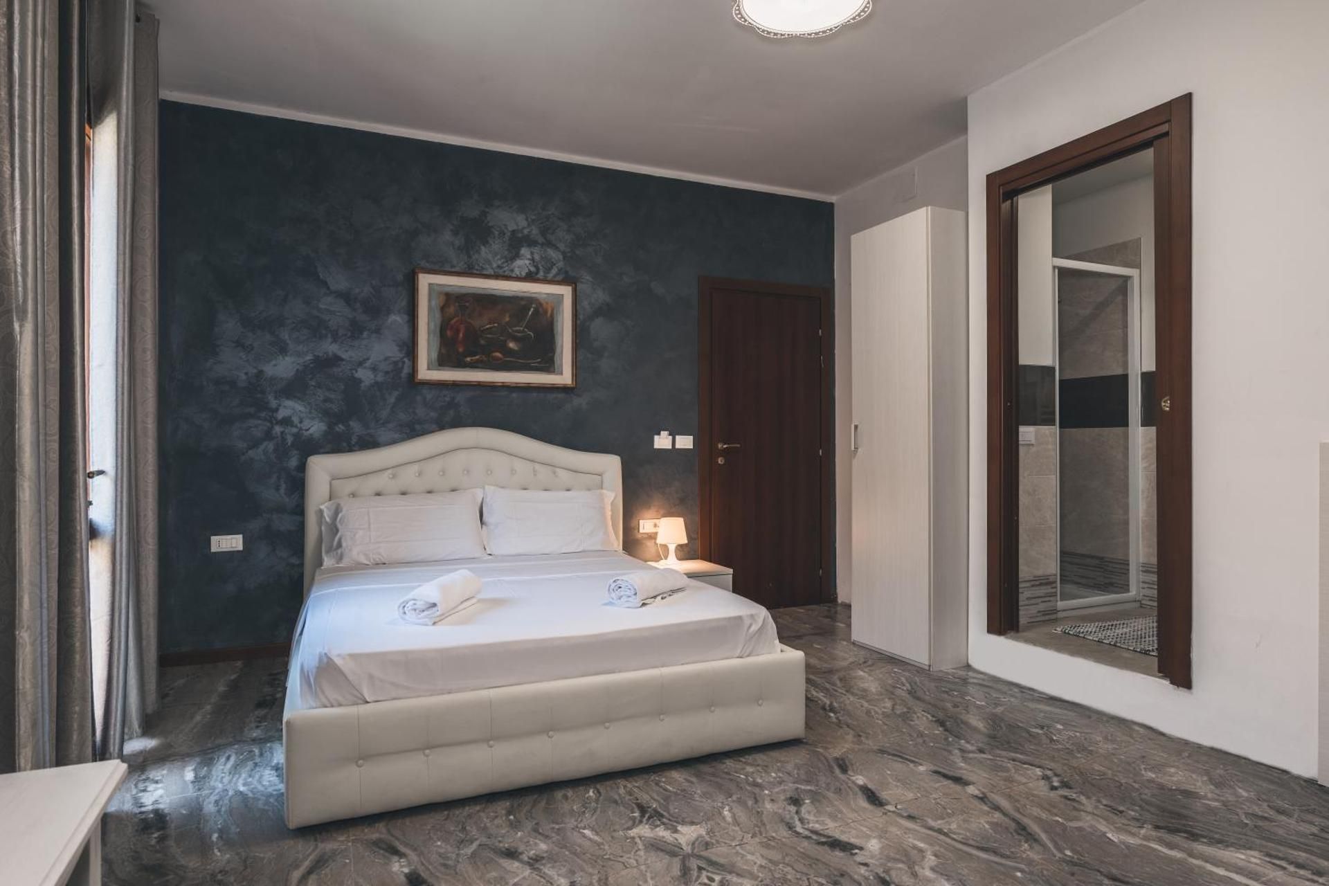 Triple Room with Private Bathroom