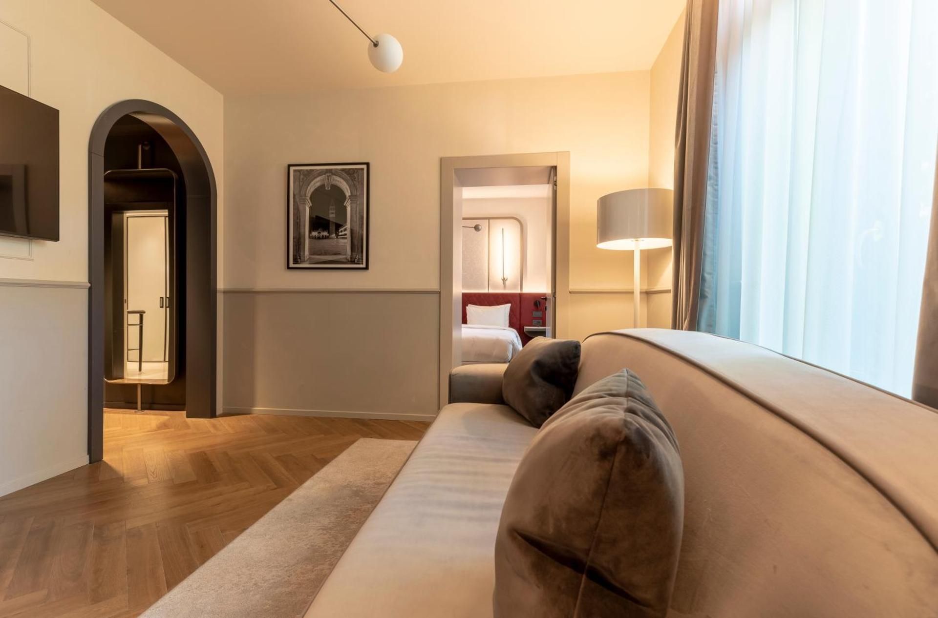 One-Bedroom Apartment with Garden