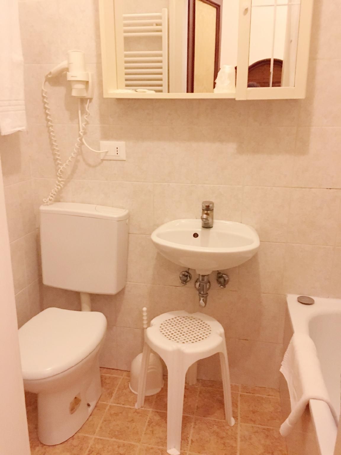 AlPalazzoLionMorosini Little Canal View Room For 5 People