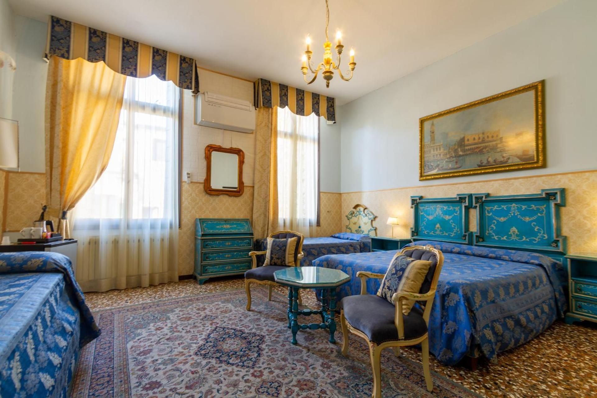 Art Dreams B&B Superior Quadruple Room 3