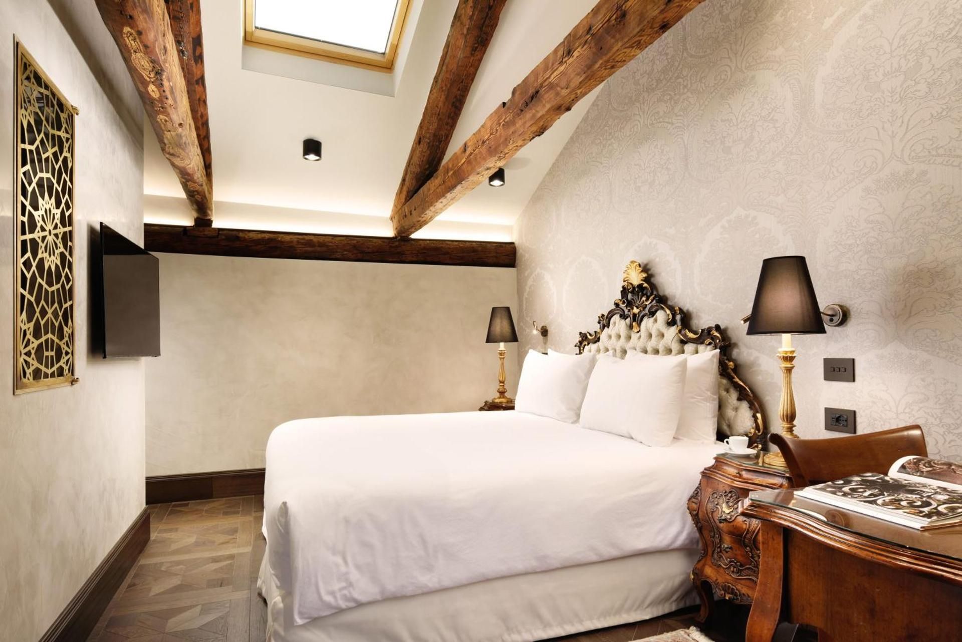 Empress Theodora Apartments Two-Bedroom Apartment