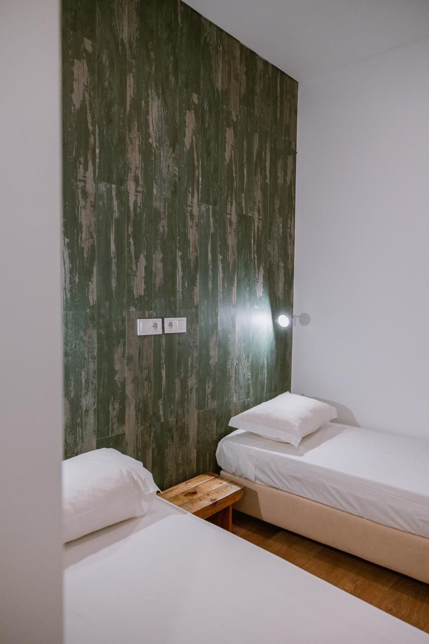 No View Twin Room