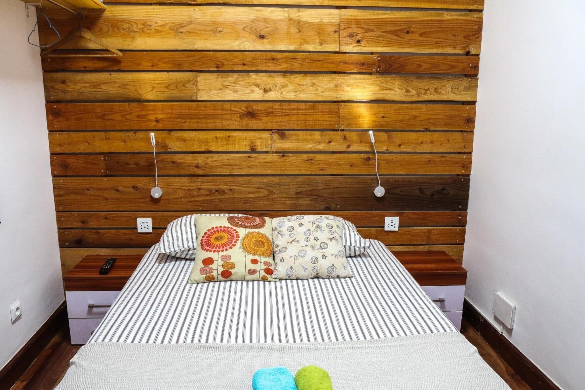 Interior Standard Double Room with Shared Bathroom