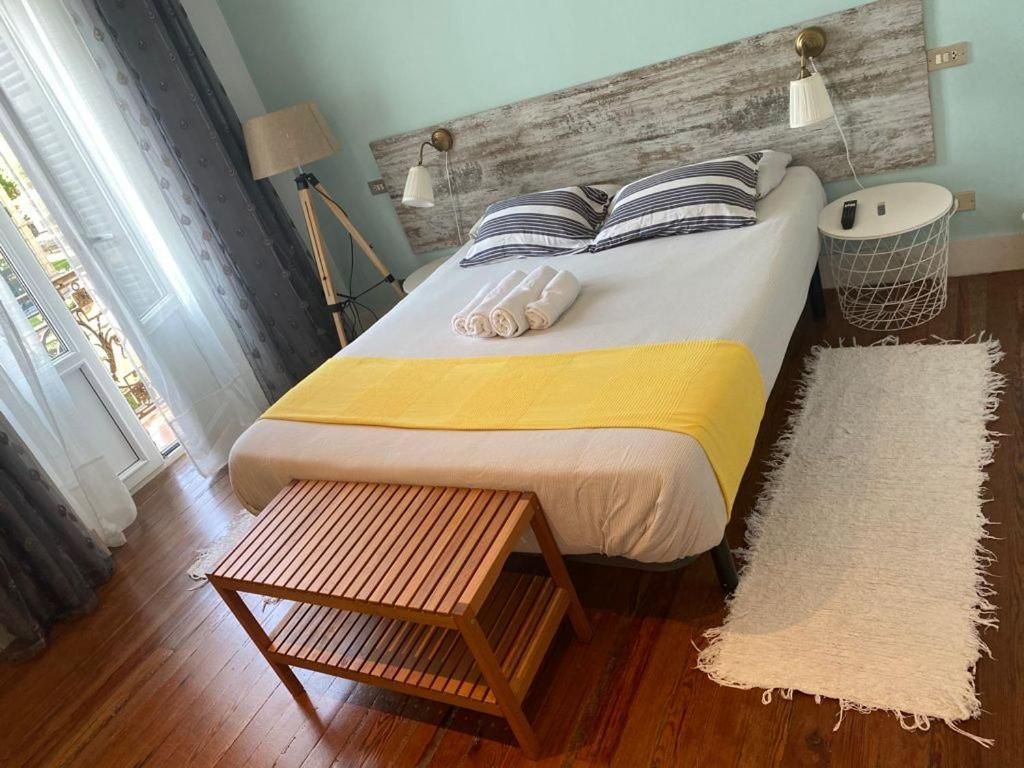 Deluxe Double Room with Balcony and Private Bathroom