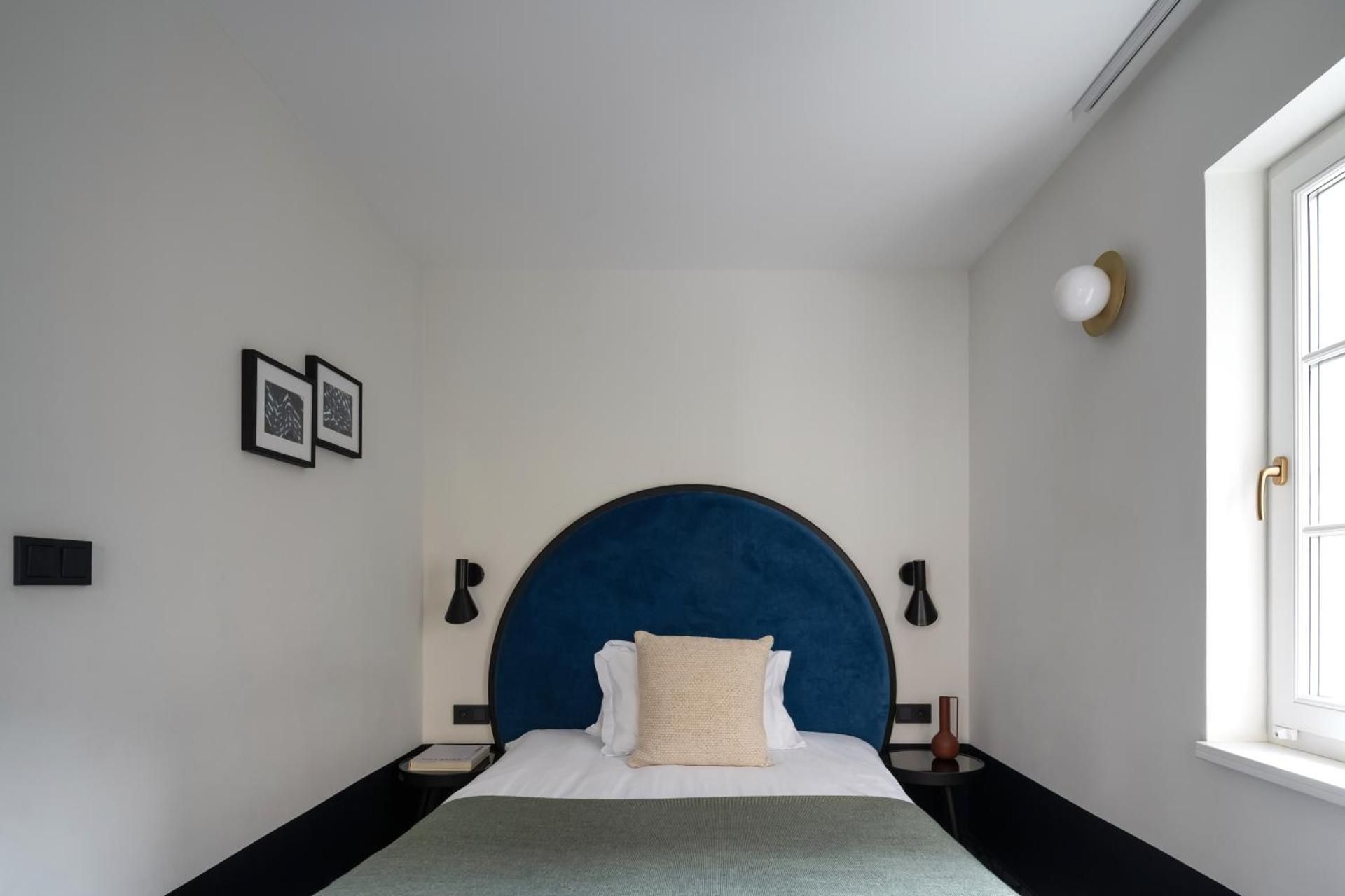 Economy Single Room