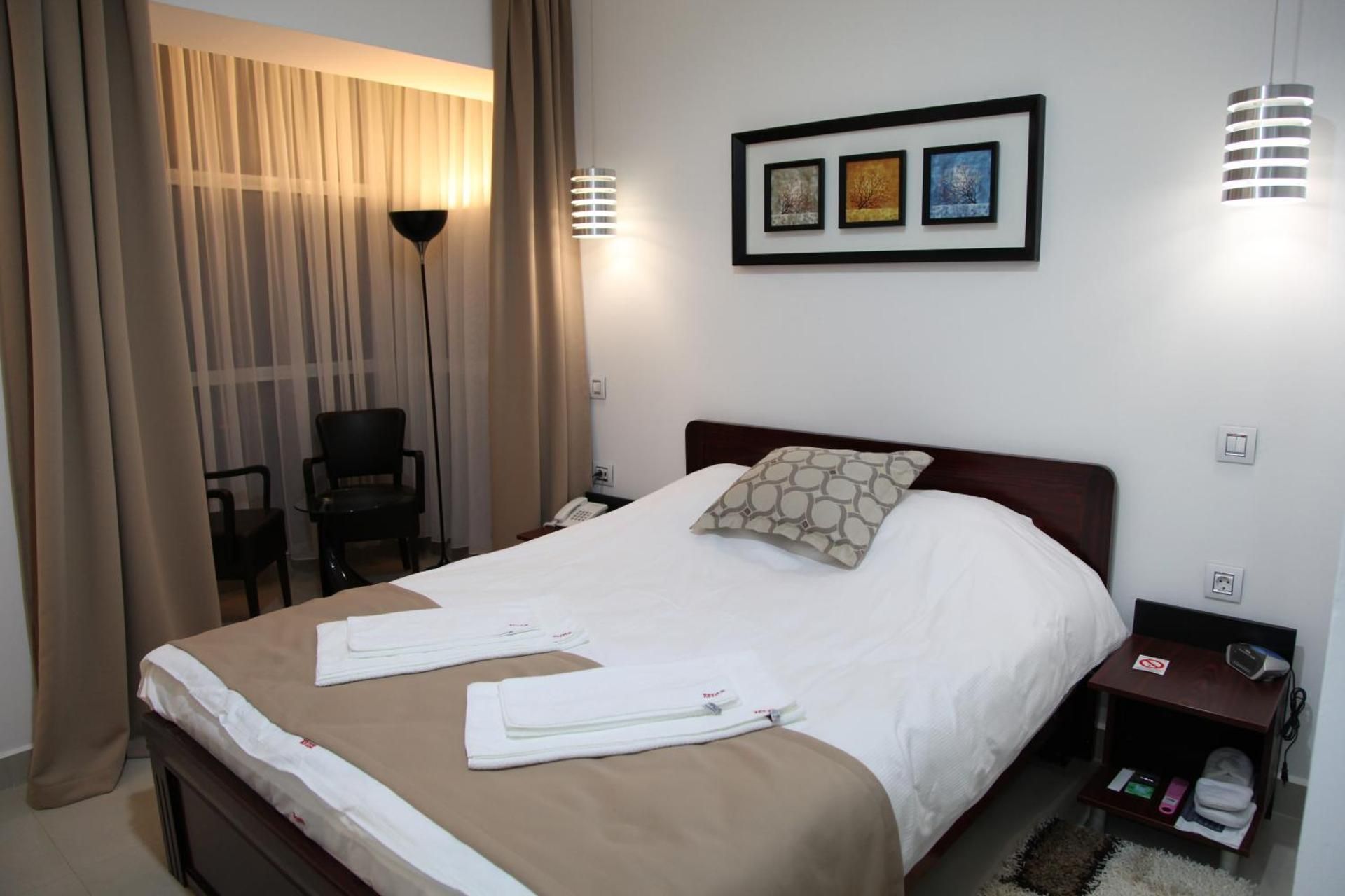 Quadruple Room (4 Adults)