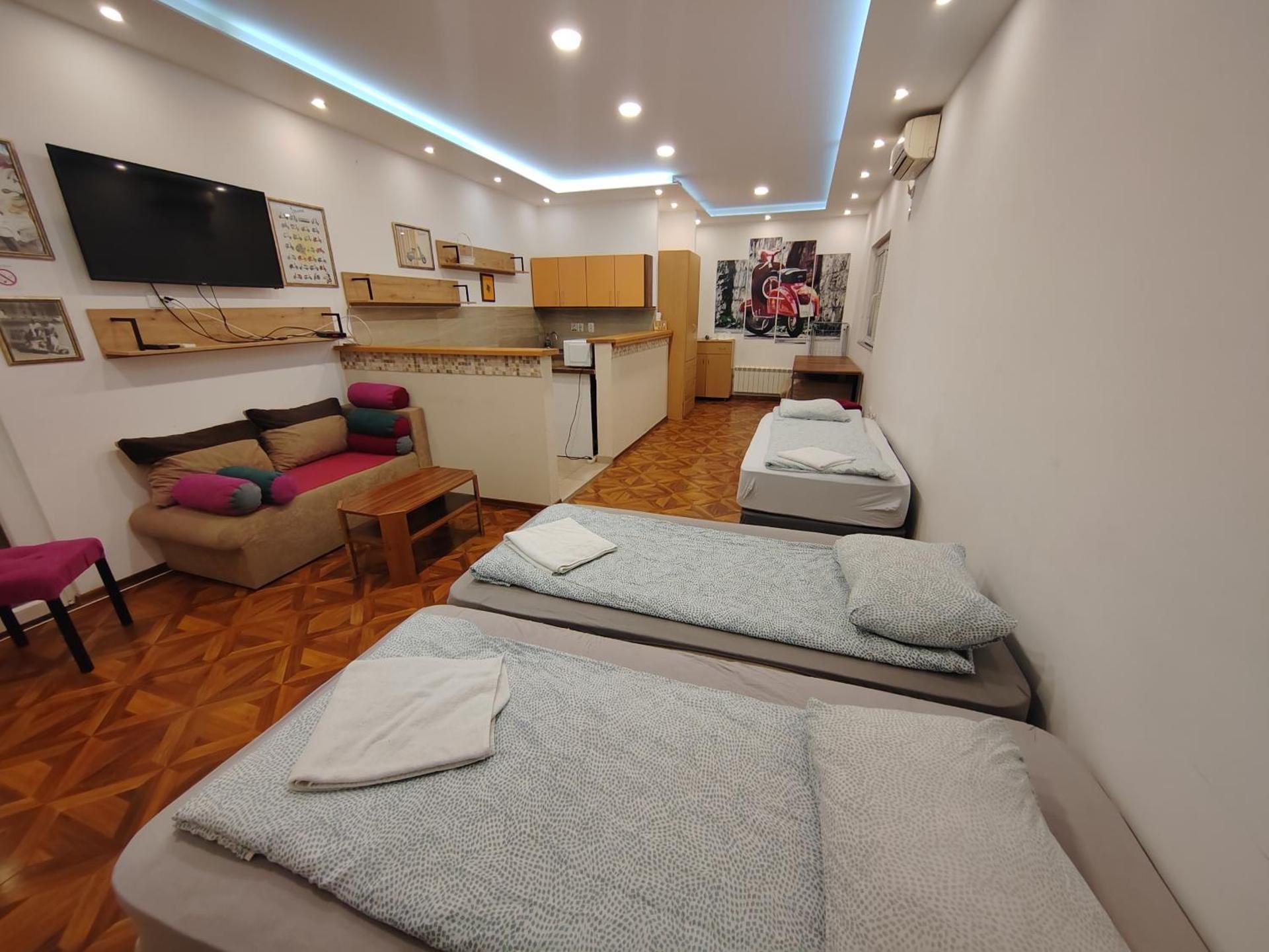 Comfort Triple Room