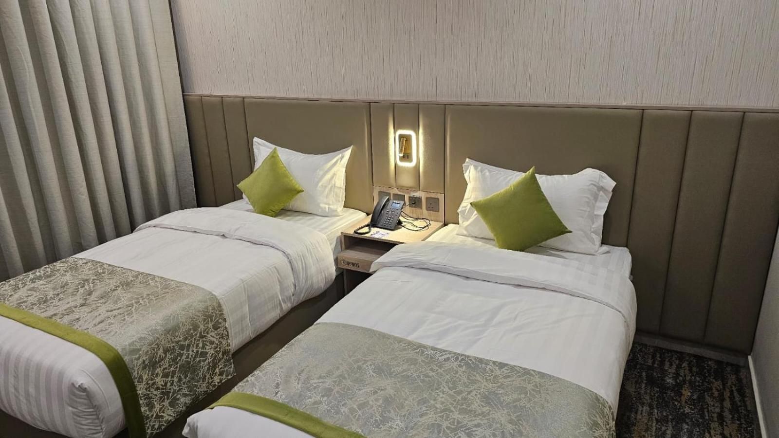 Twin Room with City View