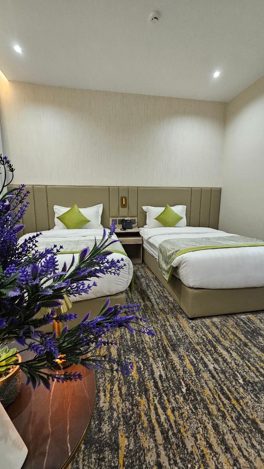 Deluxe Twin Room Type A