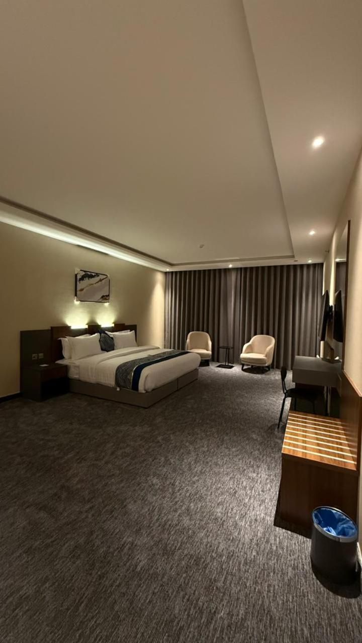 One-Bedroom Suite