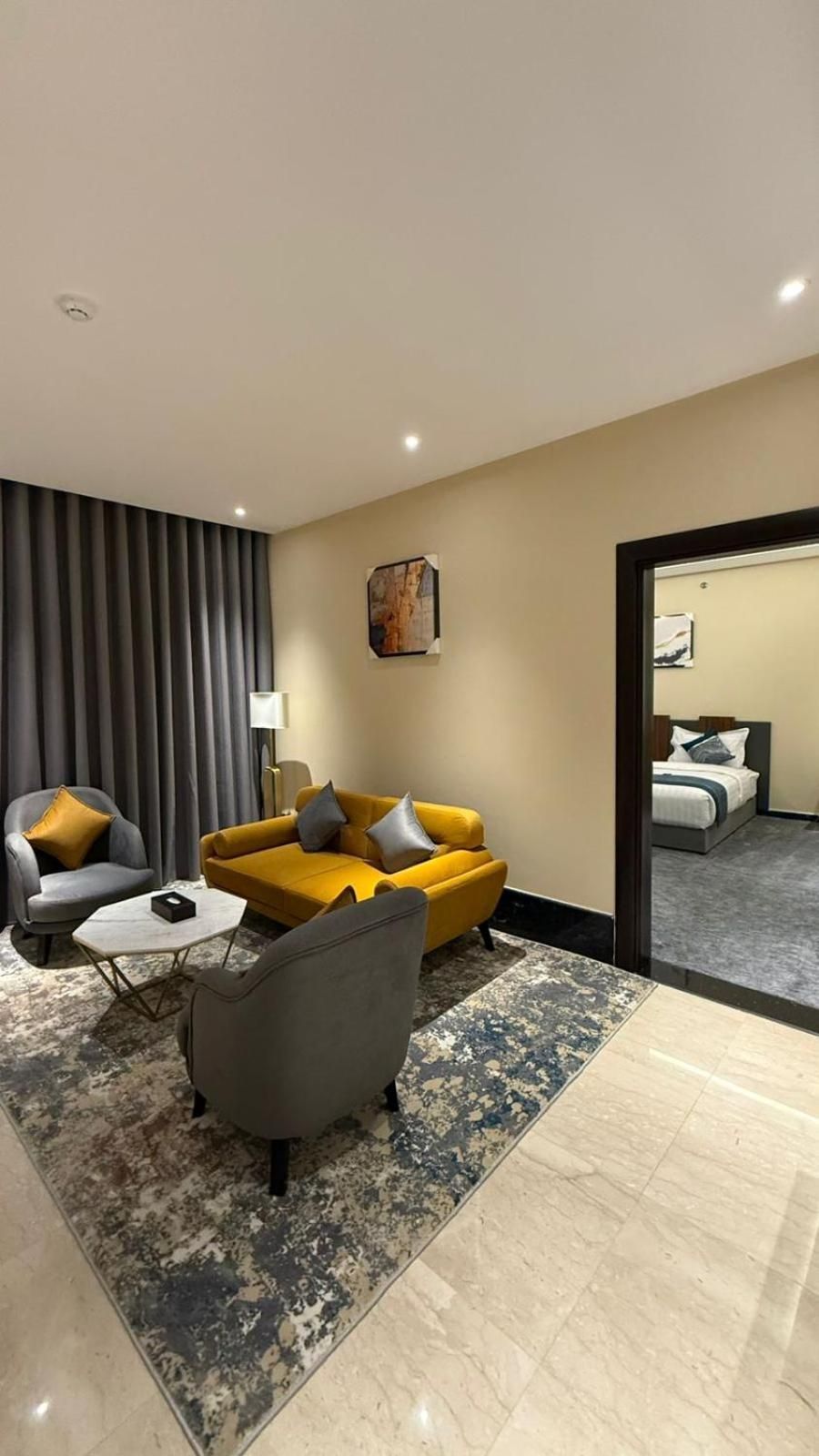 One-Bedroom Suite