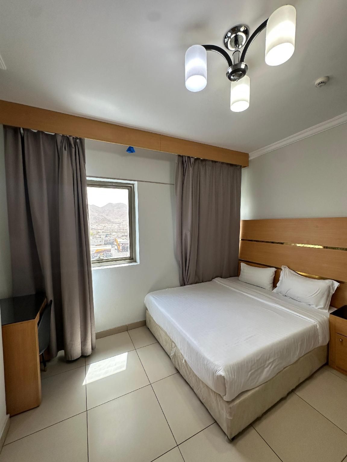 2-Bedroom Apartment with Kitchenette
