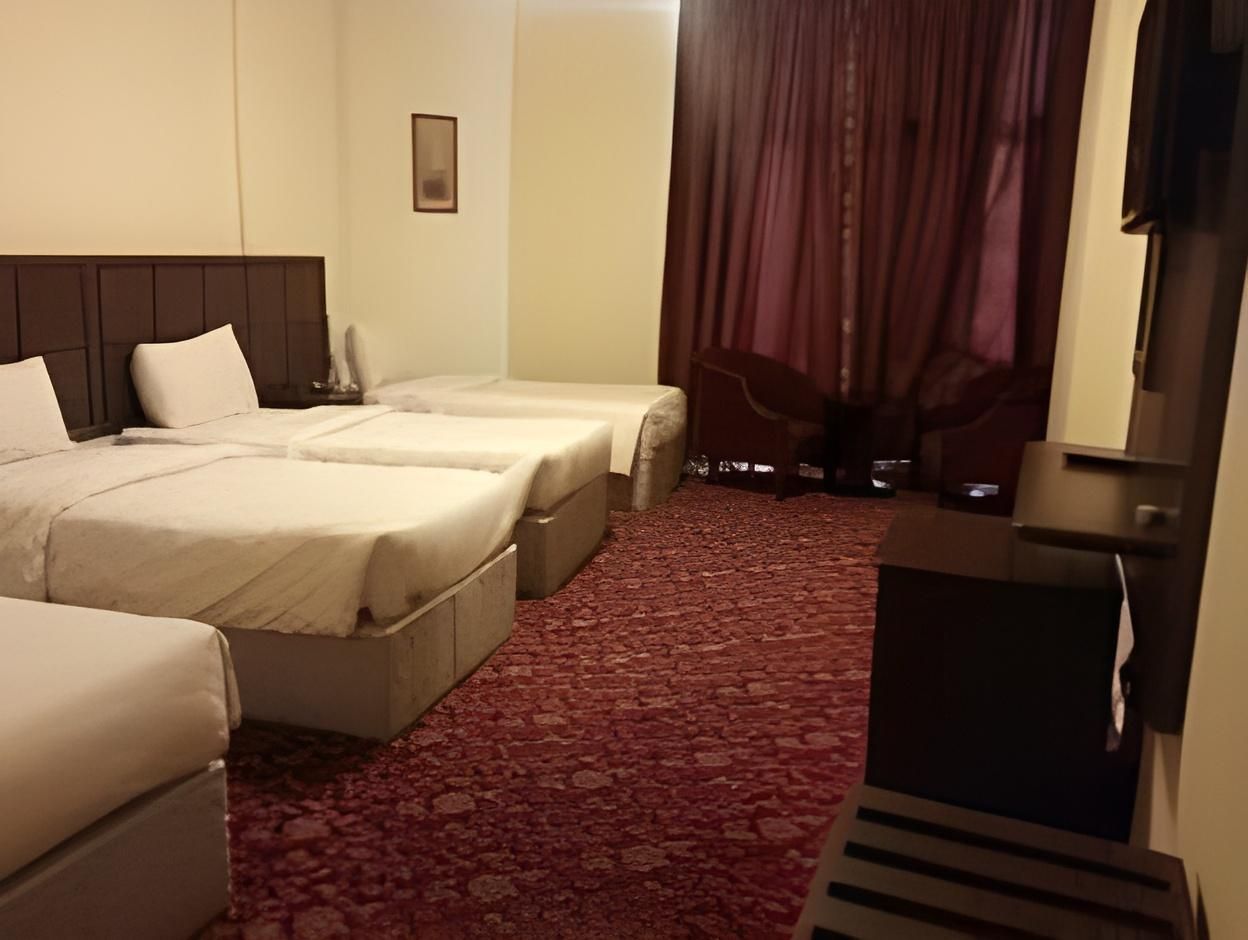 Two Connecting Quadruple Rooms