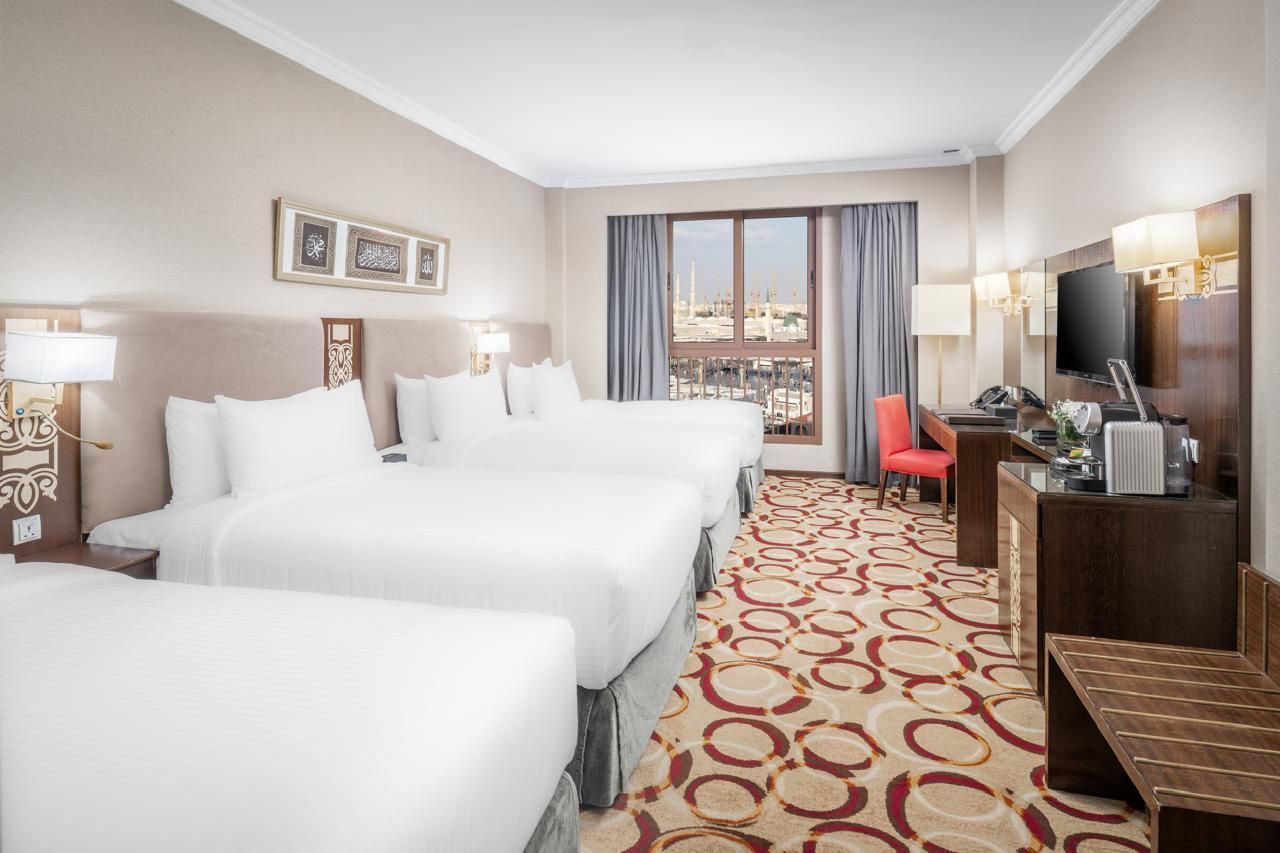 Deluxe Quadruple Bed, Haram View