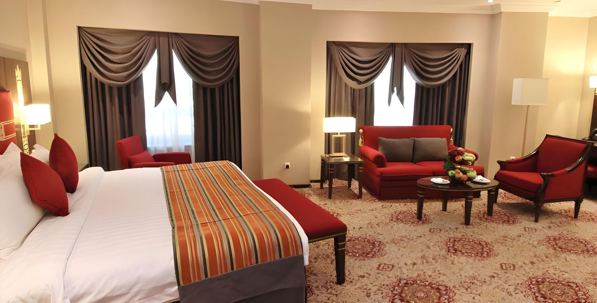 Millennium Taiba Hotel Executive King Bed, City View 2