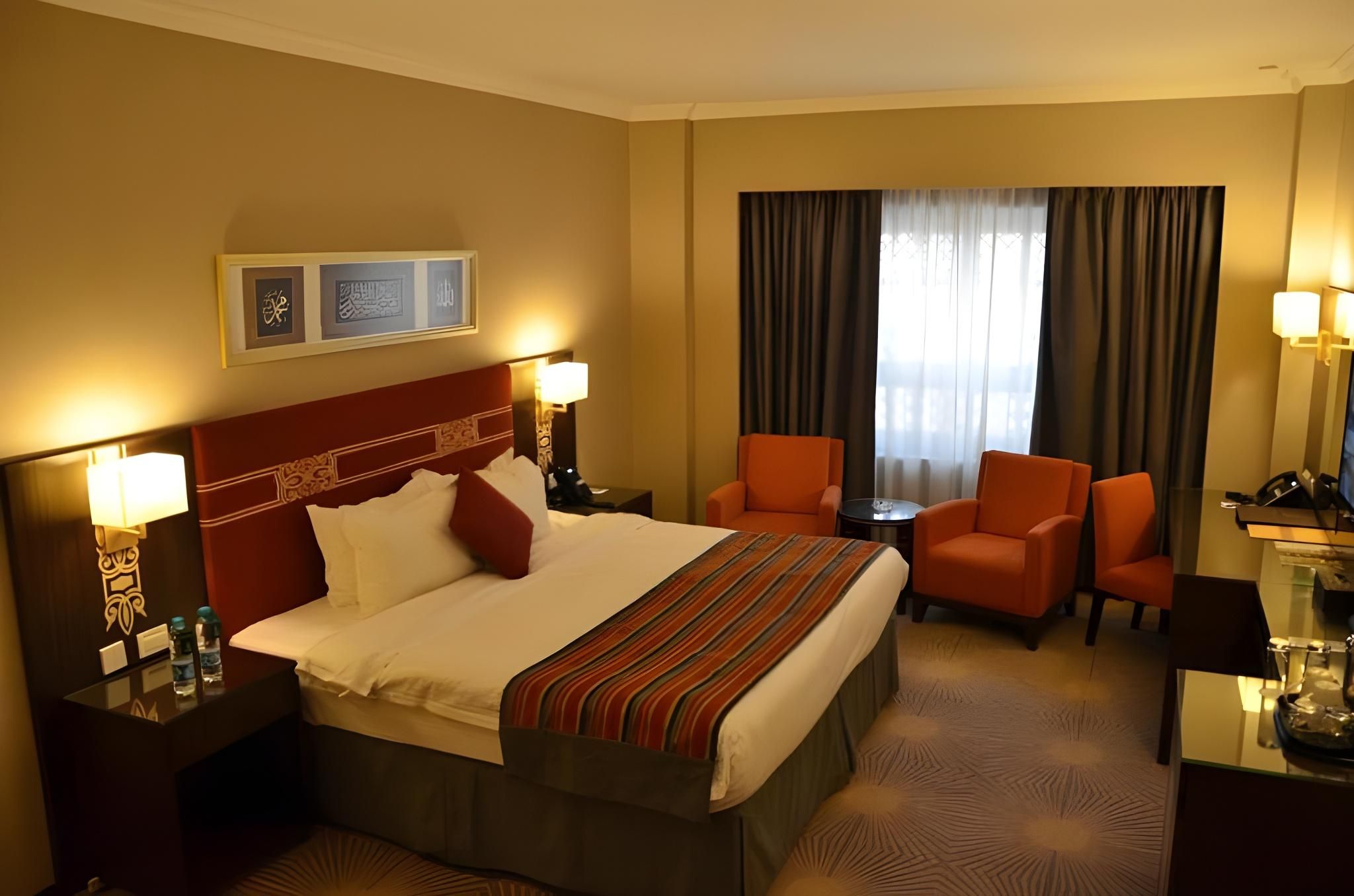 Junior City View Suite